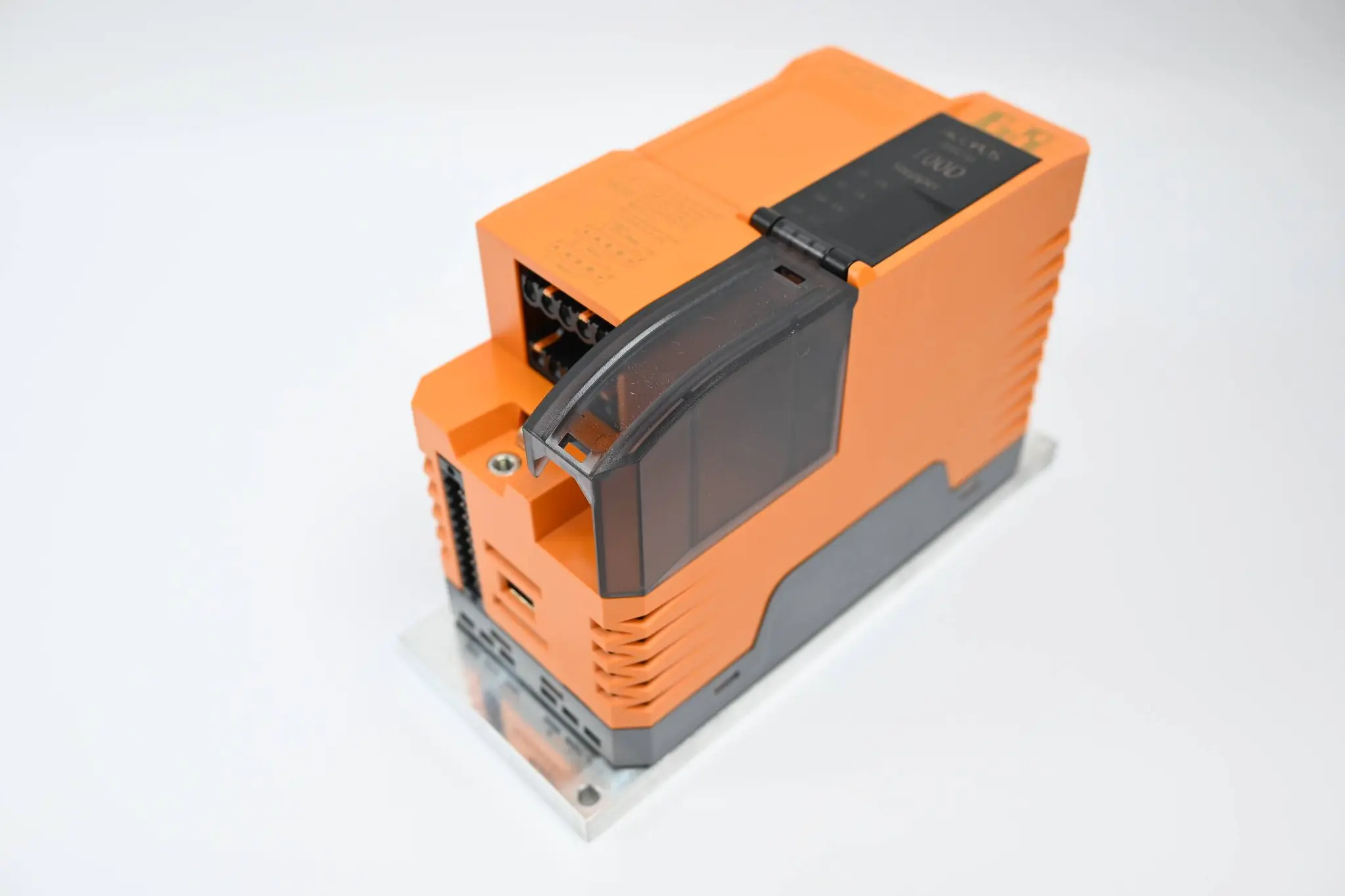 Produktfoto 1 von B&R ACOPOS micro 100D Stepper 80SD100XD.C0XX-01 Rev. L0