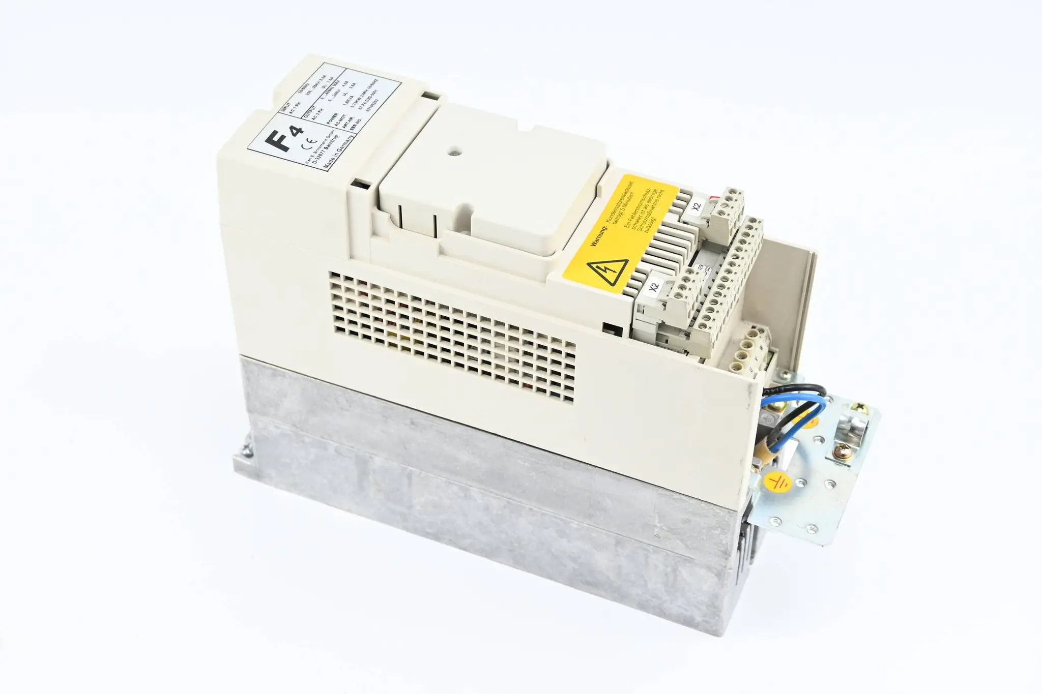 Produktfoto 1 von KEB Combivert Frequenzumrichter 07.F4.C3D-5001