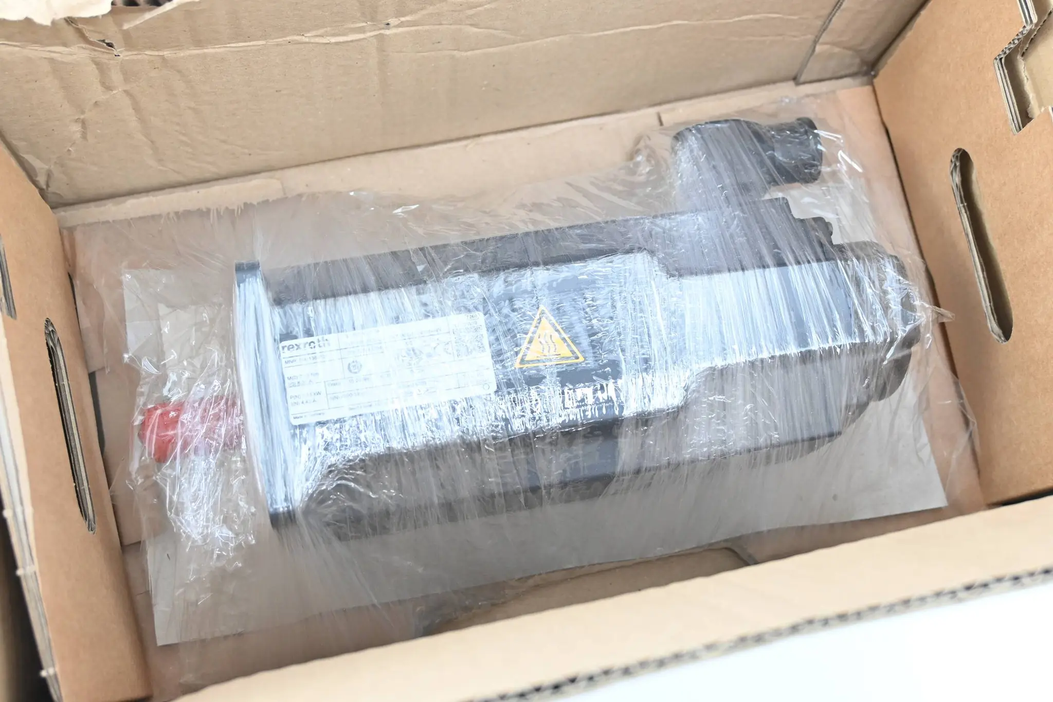 Produktfoto 1 von Rexroth Servomotor MS2N05-C0BTN-CMSG1-NNNNN-NN ( R911383130 )