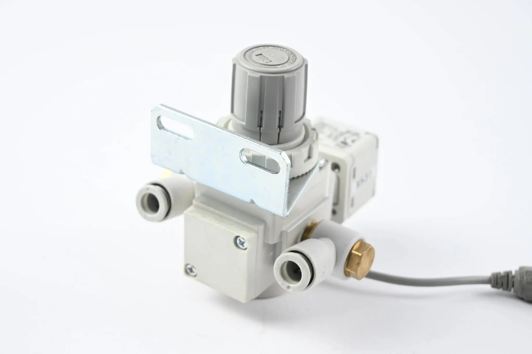 Produktfoto 1 von SMC Druckregler AR20K-F02B-Y-B inkl. Druckschalter ISE40A-01-Y
