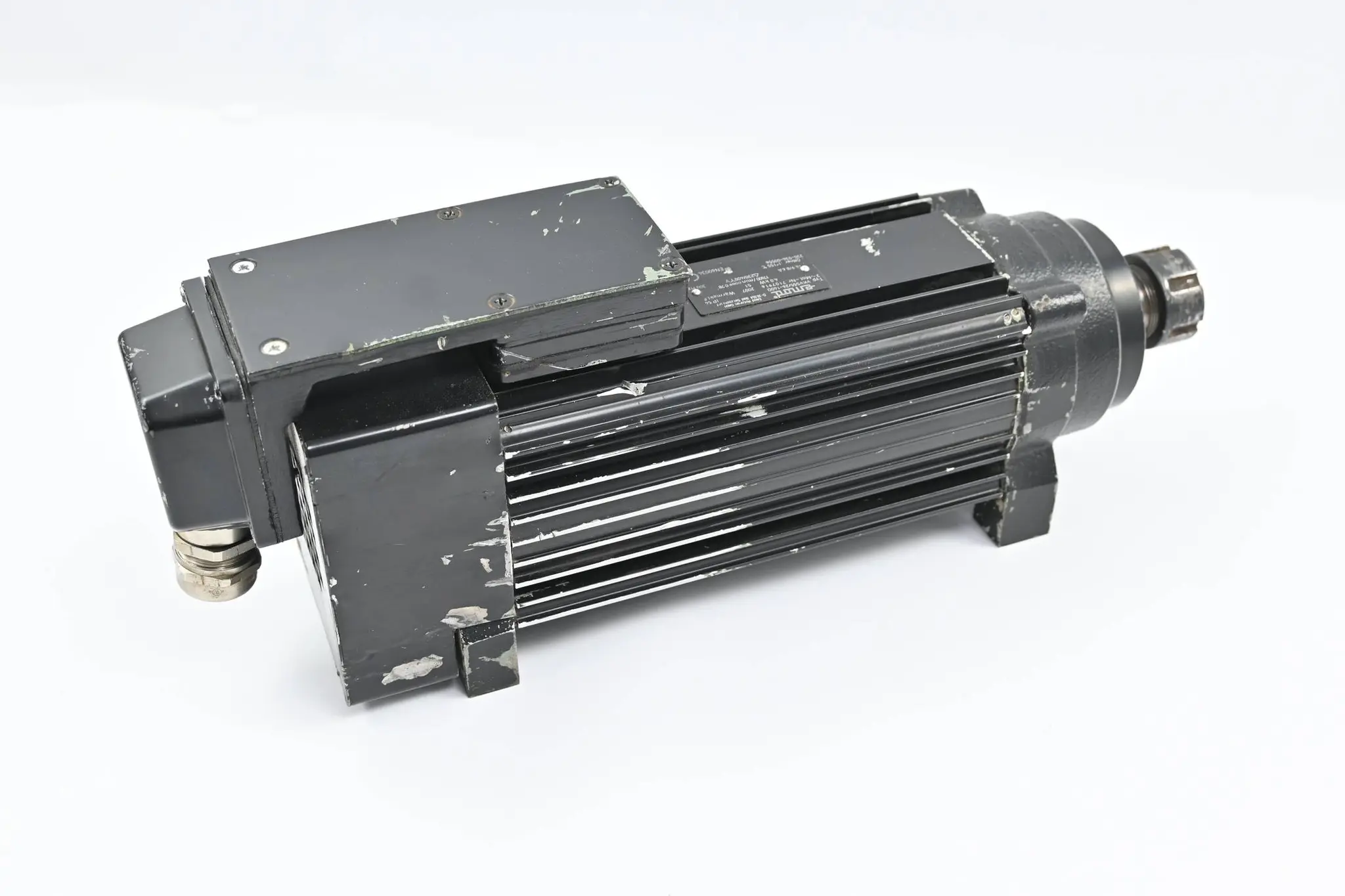 Produktfoto 1 von Emod 3~ Motor VKVS55/26-1400 ( 4.0kW 14.9/8.6 A 17600/min )