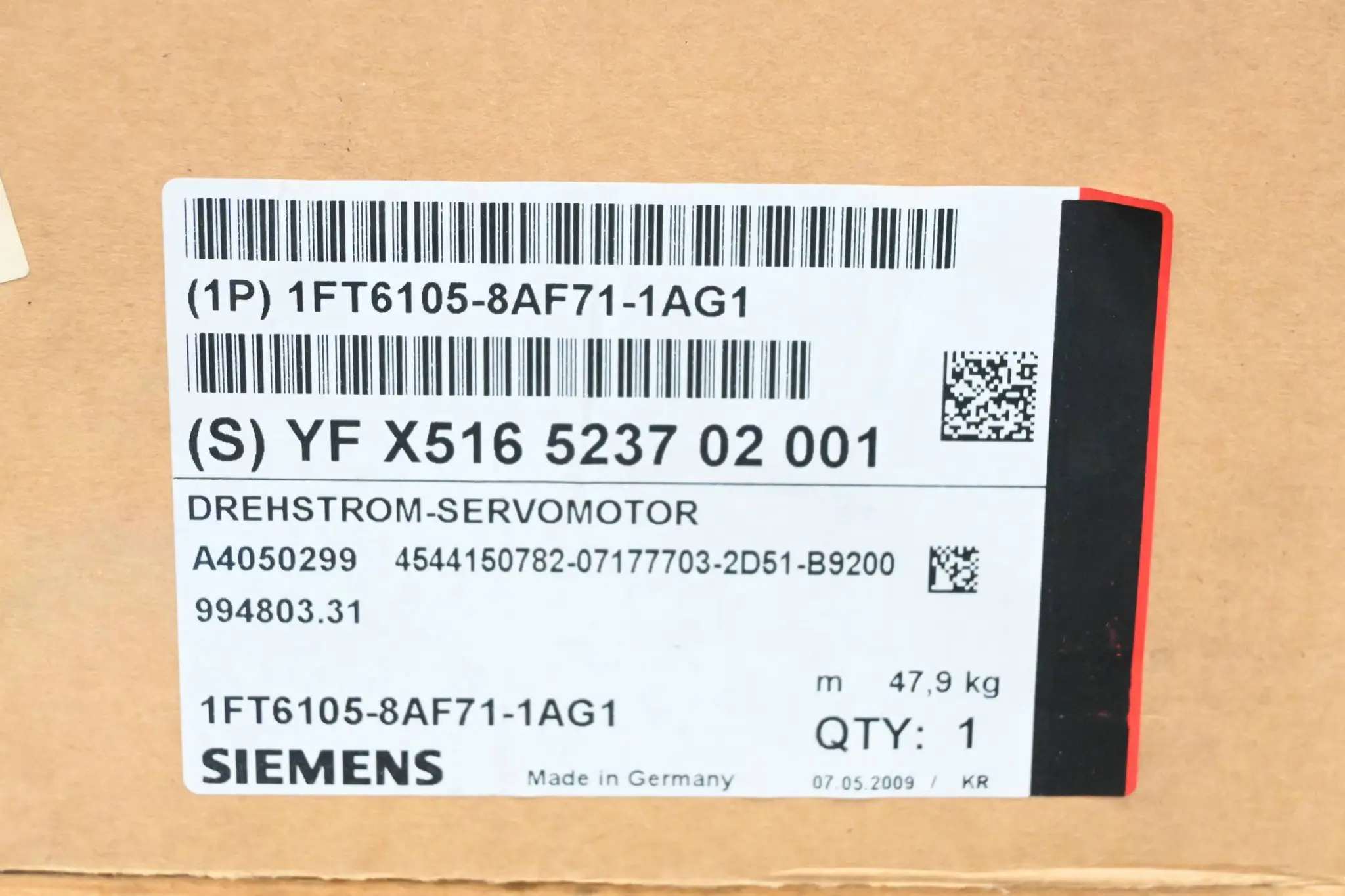Produktfoto 1 von Siemens Drehstrom Servomotor 1FT6105-8AF71-1AG1 ( 1FT6 105-8AF71-1AG1 )