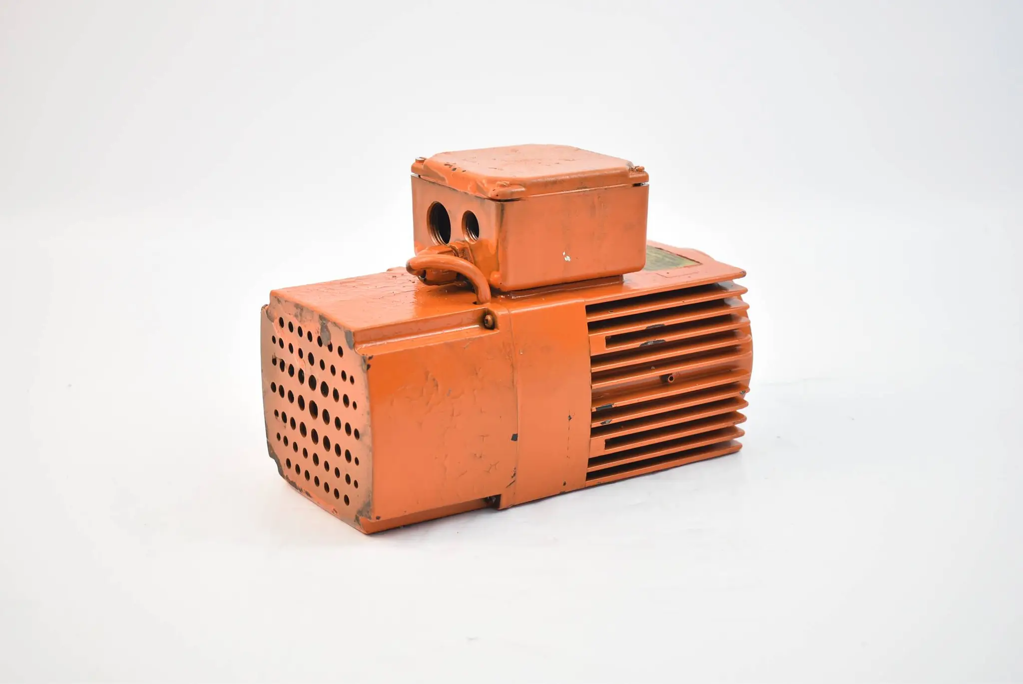 Produktfoto 1 von Bauser Elektromotor DMKB 8071.4 ( 0,1kW 50Hz 1380r/min.)