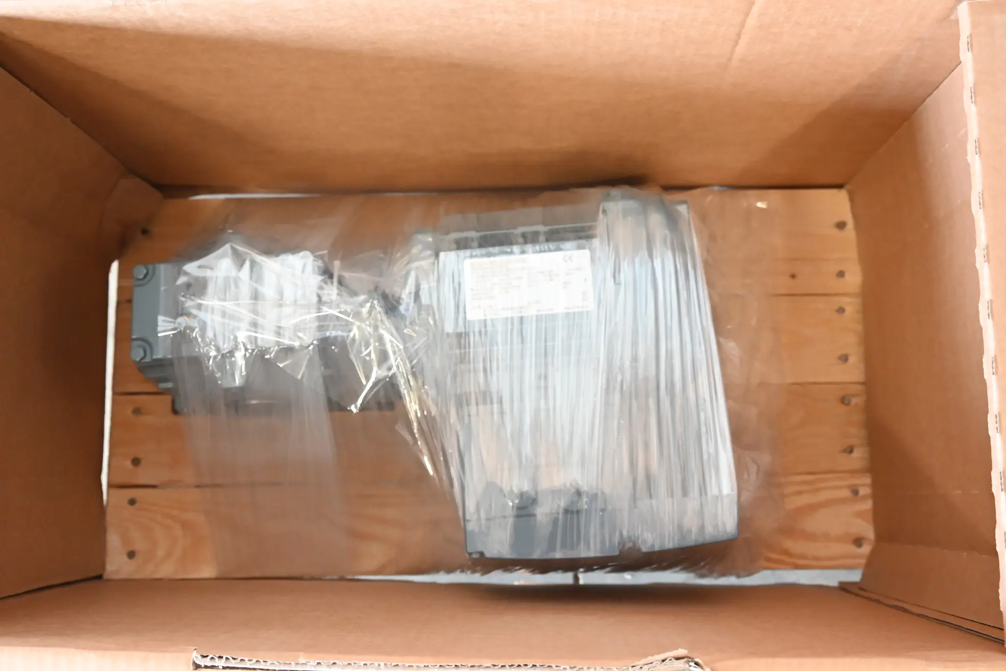 Produktfoto 1 von SEW-Eurodrive Getriebemotor SA47 DRN80MK4/MM07/AMA6 ( SA47DRN80MK4/MM07/AMA6 )