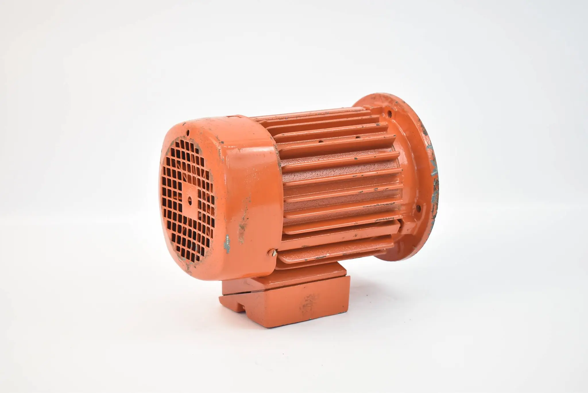 Produktfoto 1 von VEM Drehstromservomotor K21R 80 G 4-2 HL ( 0,7-0,85kW 1400-2860r/min. )
