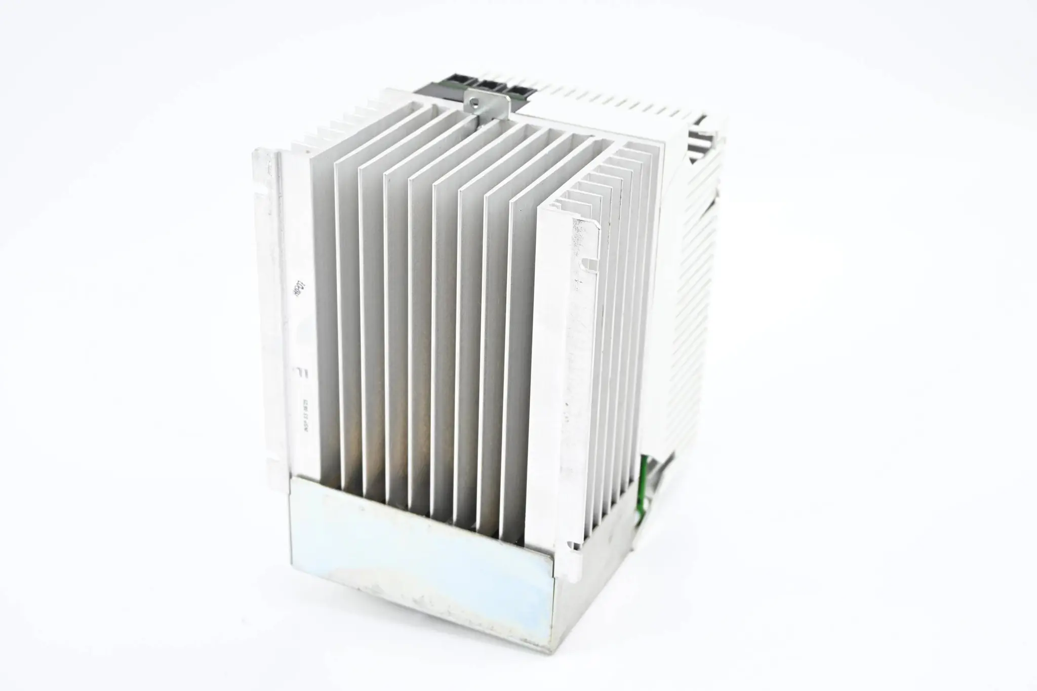 Produktfoto 1 von Lenze Frequenzumrichter ESMD113L4TXA ( 13188430 )