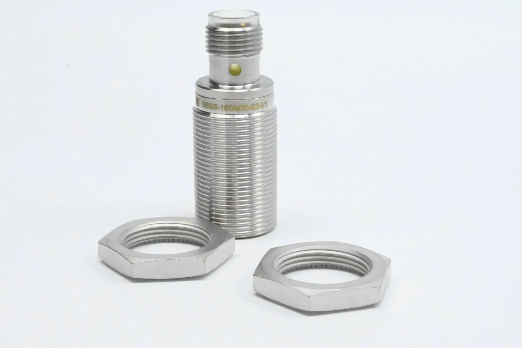 Produktfoto 1 von Pepperl + Fuchs NBB8-18GM30-E3-V1 Induktiver Sensor ( 326161-0097 )