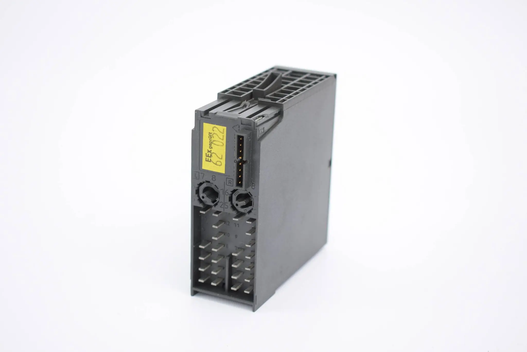 Produktfoto 1 von Siemens simatic S7 6ES7 135-5RB00-0AB0 ( 6ES7135-5RB00-0AB0 ) E1