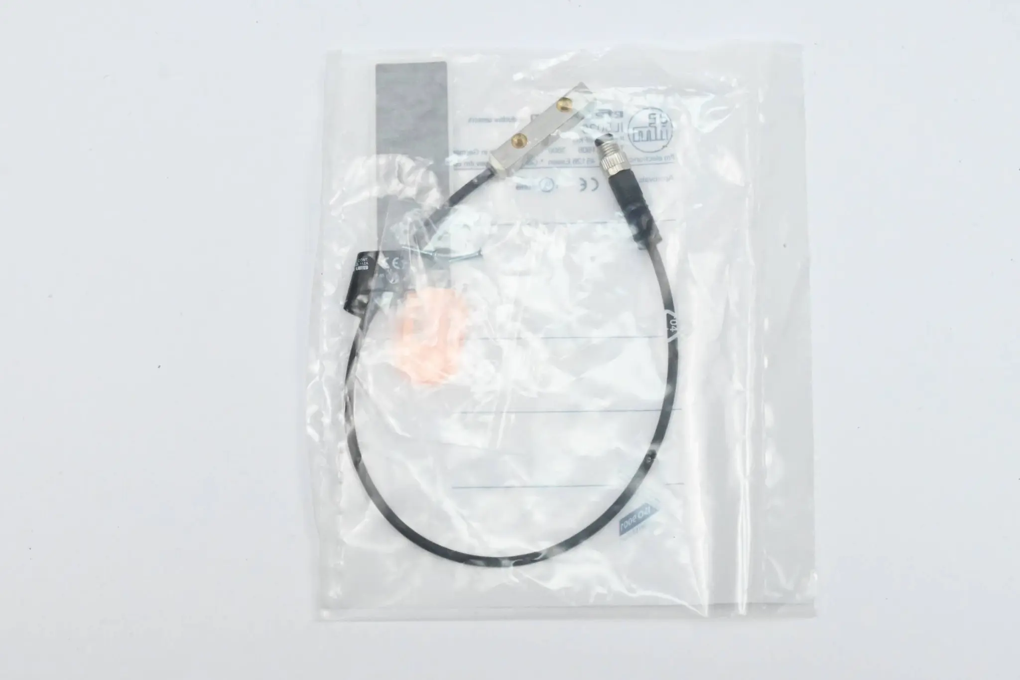 Produktfoto 1 von Ifm Induktiver Sensor IL5025 ( ILA3002-BPKG )