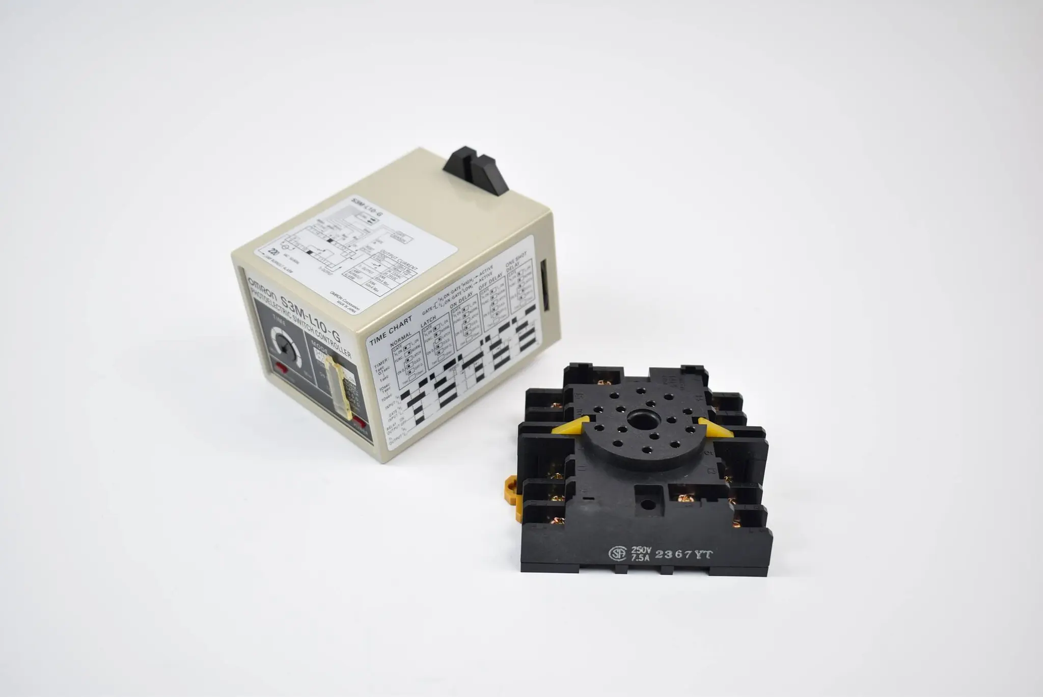 Produktfoto 1 von Omron Photoelectric Switch Controller S3M-L10-G 220 V AC