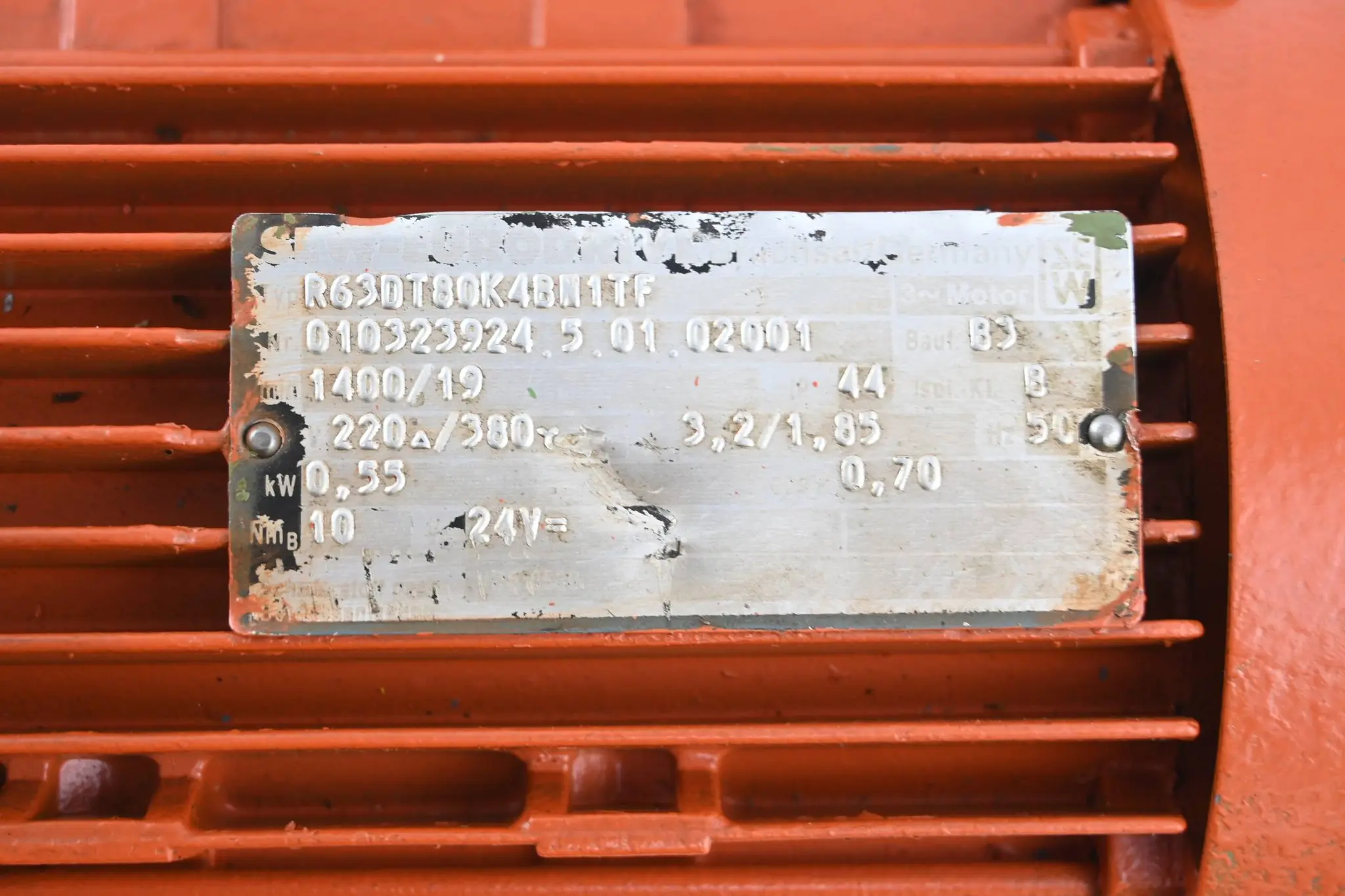 Produktfoto 1 von SEW Eurodrive Getriebemotor R63DT80K4BN1TF ( R63 DT80K4BN1TF )