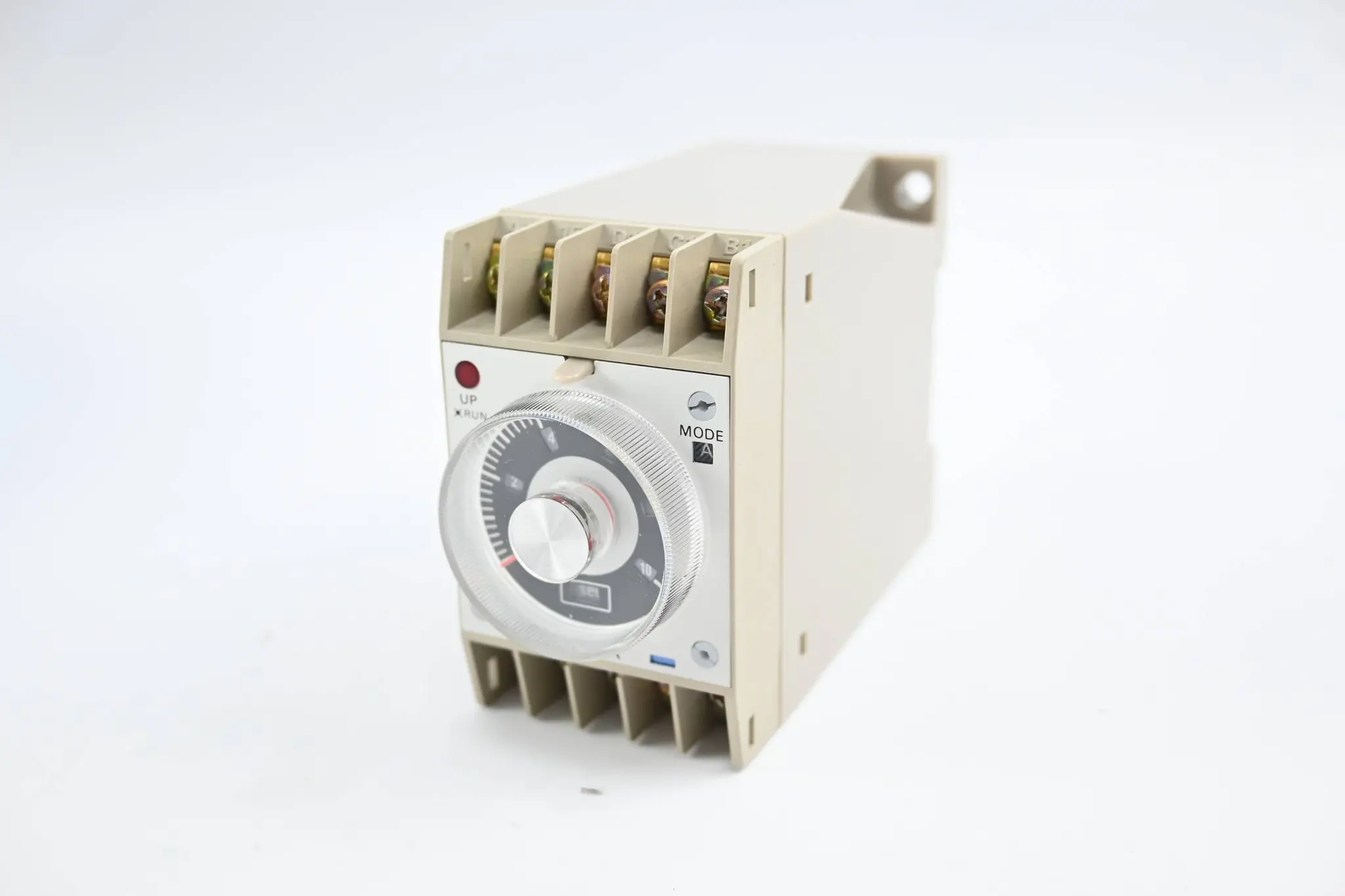 Produktfoto 1 von Omron Timer Zeitrelais 0.5s - 100h 100/110/120VAC ( H3BA-FA )( H3BA-FA DIN )