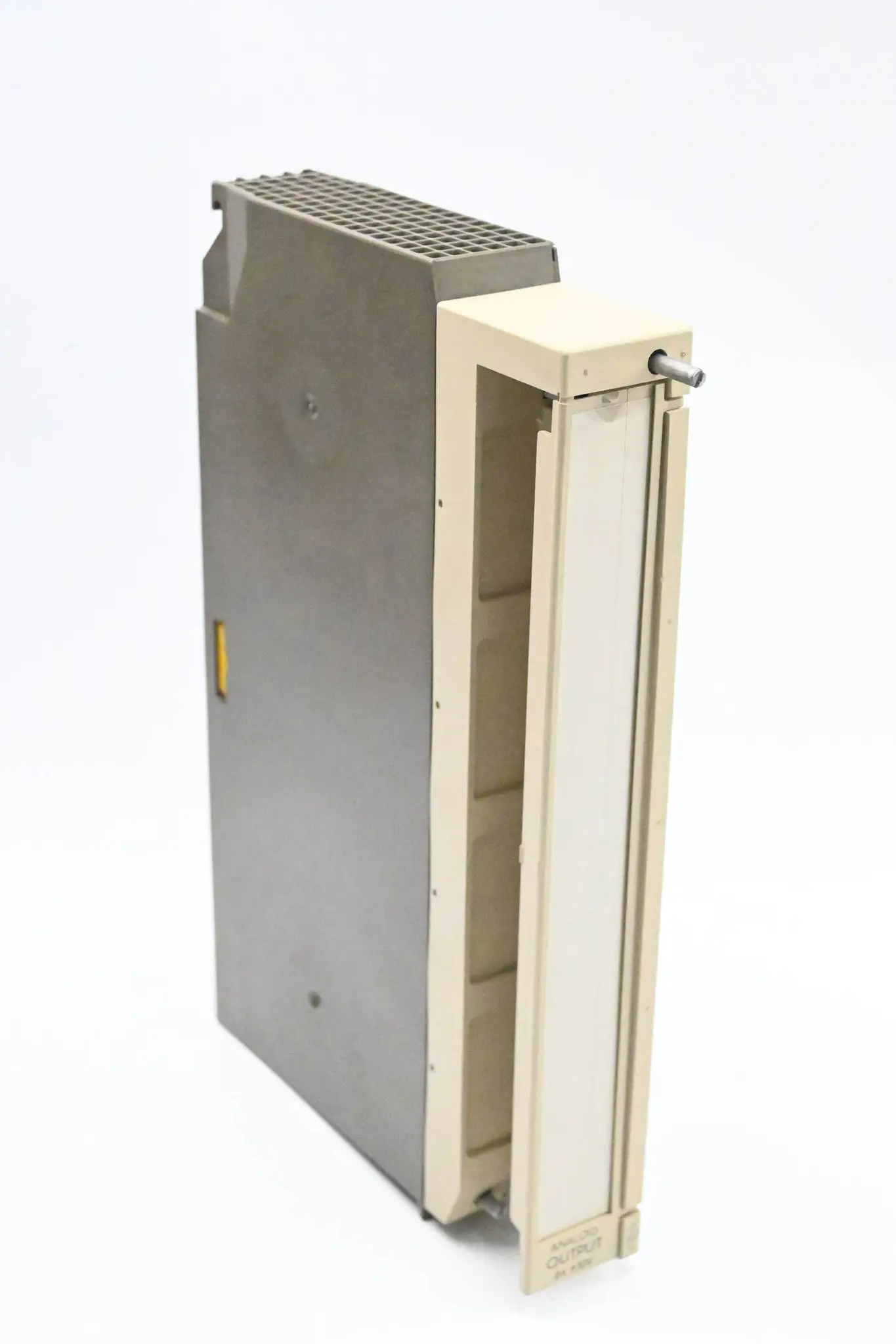 Produktfoto 1 von Siemens Simatic S5 Analogausgang 6ES5470-7LB12 ( 6ES5 470-7LB12 )