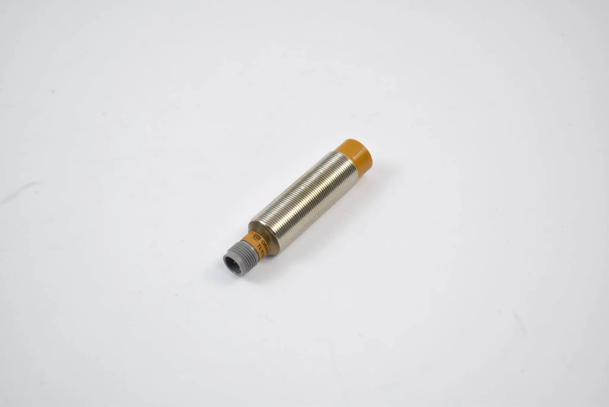 Produktfoto 1 von Omron Proximity Switch Näherungsschalter 12 - 24 VDC ( TL-X10MB1-P1L )
