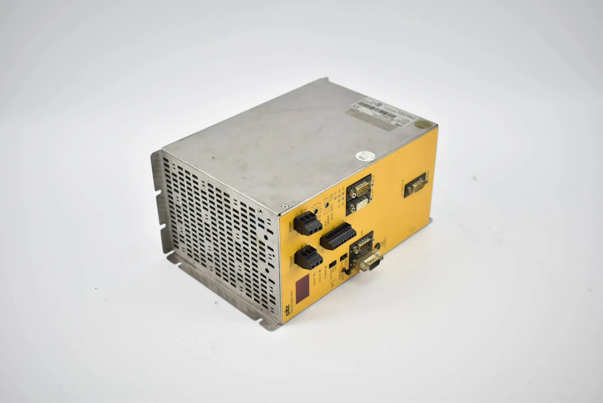Produktfoto 1 von Pilz Sicherheitssteuerung PSS SB 3006-3 IBS-S ( 301610 )
