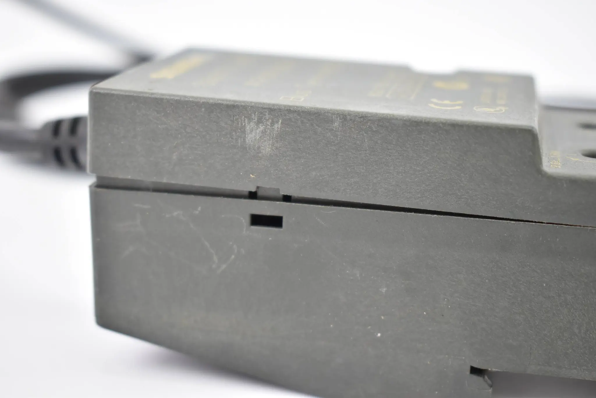 Produktfoto 1 von Siemens simatic NET Profibus Bus Terminal 12M 6GK1 500-0AA10 ( 6GK1500-0AA10 )