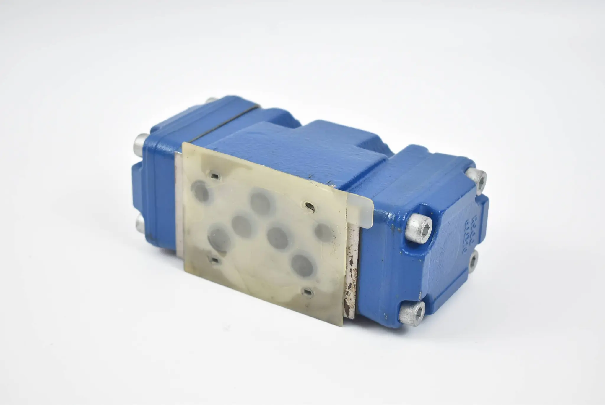 Produktfoto 1 von Rexroth Wegeschieberventil 4WEH 10 J46/6EG24N9ETK4/B10 ( R900948924 )