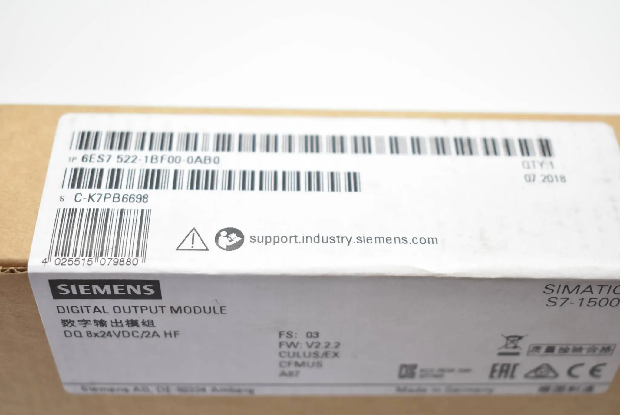 Produktfoto 1 von Siemens simatic S7-1500 6ES7 522-1BF00-0AB0 ( 6ES7522-1BF00-0AB0 ) E3