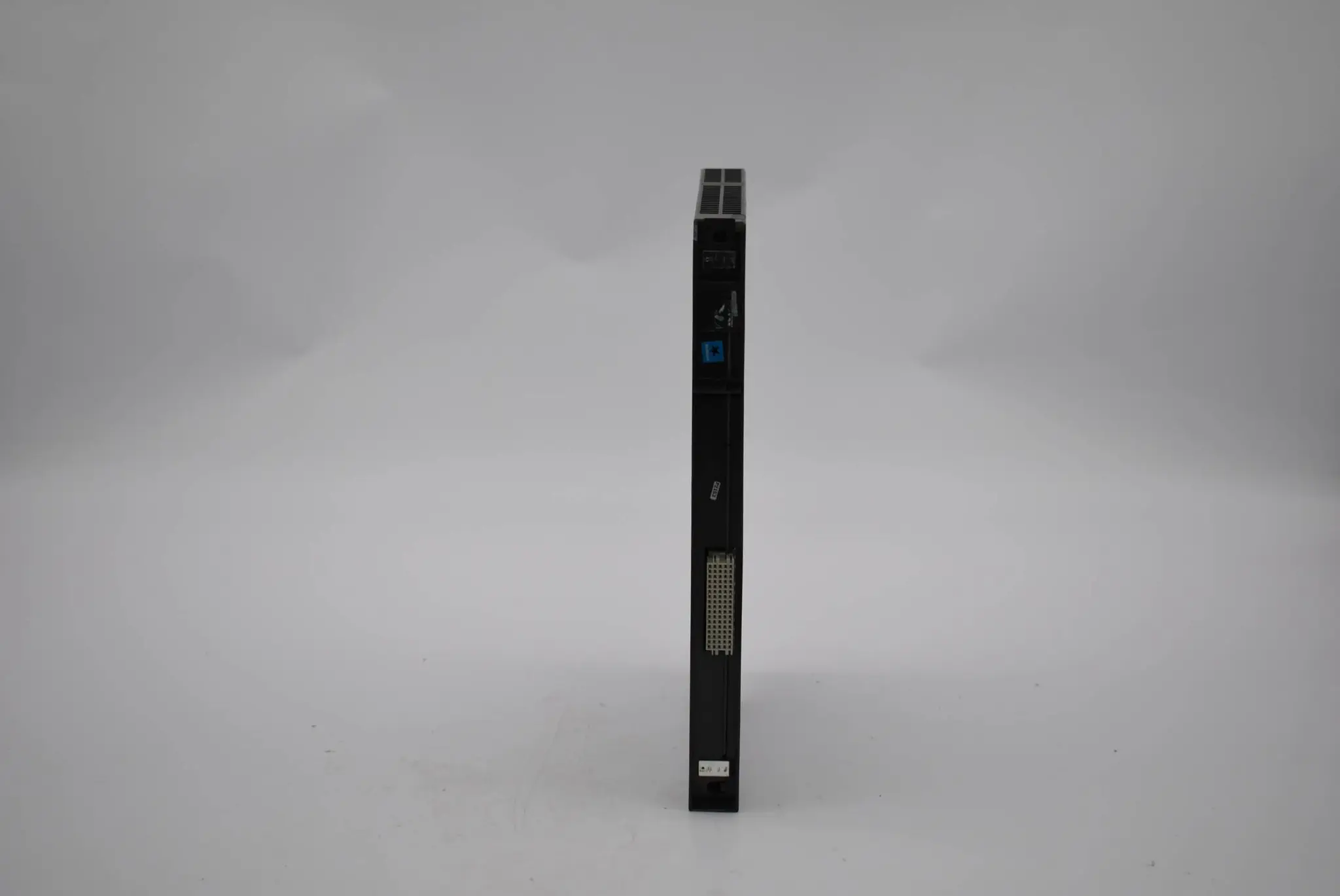 Produktfoto 1 von Siemens simatic S7-400 Dig Input 6ES7 421-7BH00-0AB0 ( 6ES7421-7BH00-0AB0 ) E.2