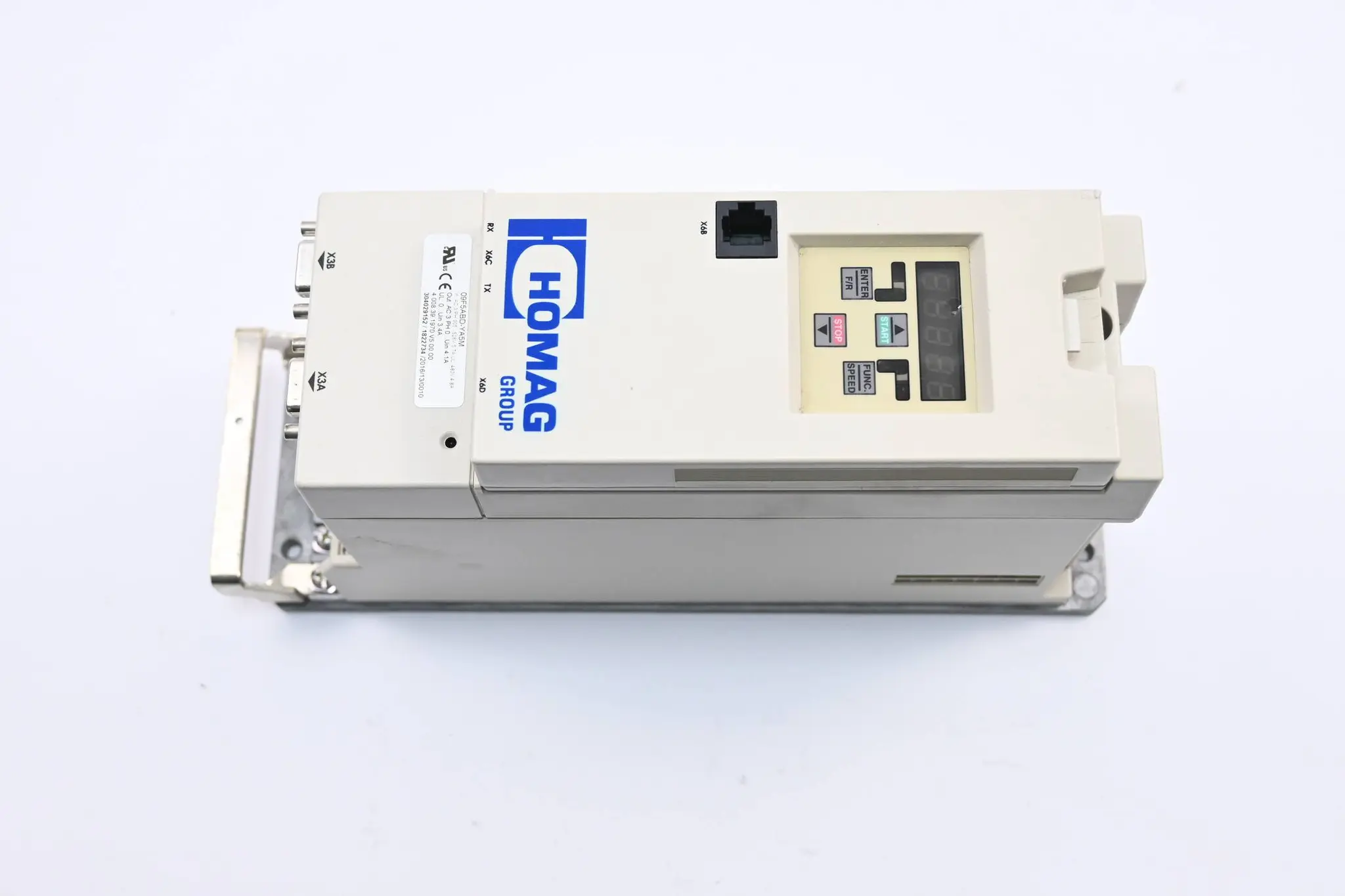 Produktfoto 1 von KEB Homag Frequenzumrichter 09.F5.ABD-YA5M ( 09F5ABD-YA5M ) inkl. 00F5060-5A11