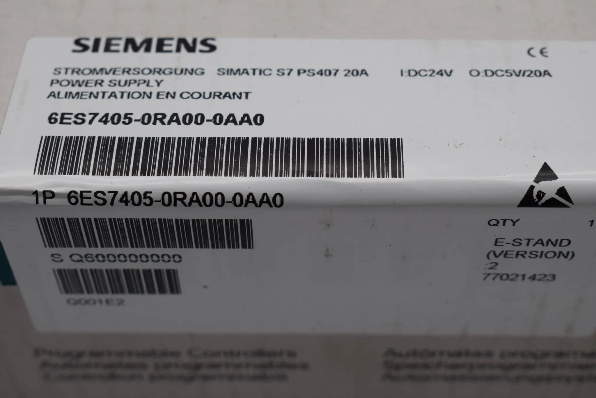 Produktfoto 1 von Siemens simatic S7 PS407 20A 6ES7405-0RA00-0AA0 ( 6ES7 405-0RA00-0AA0 ) E. 02