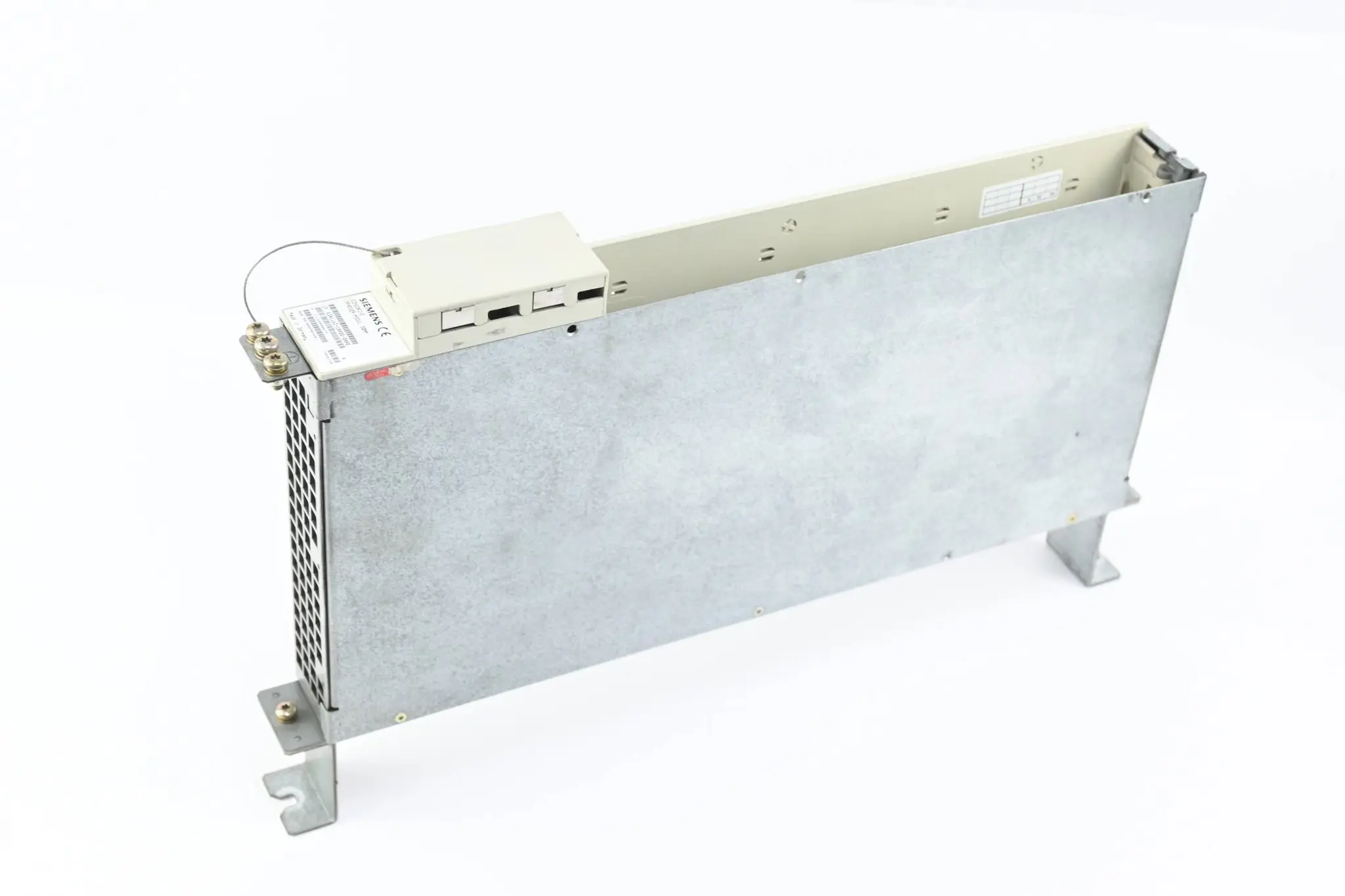 Produktfoto 1 von Siemens Simodrive Universal Leergehäuse 6SN1162-1AA00-0AA0 / 6SN1 162-1AA00-0AA0