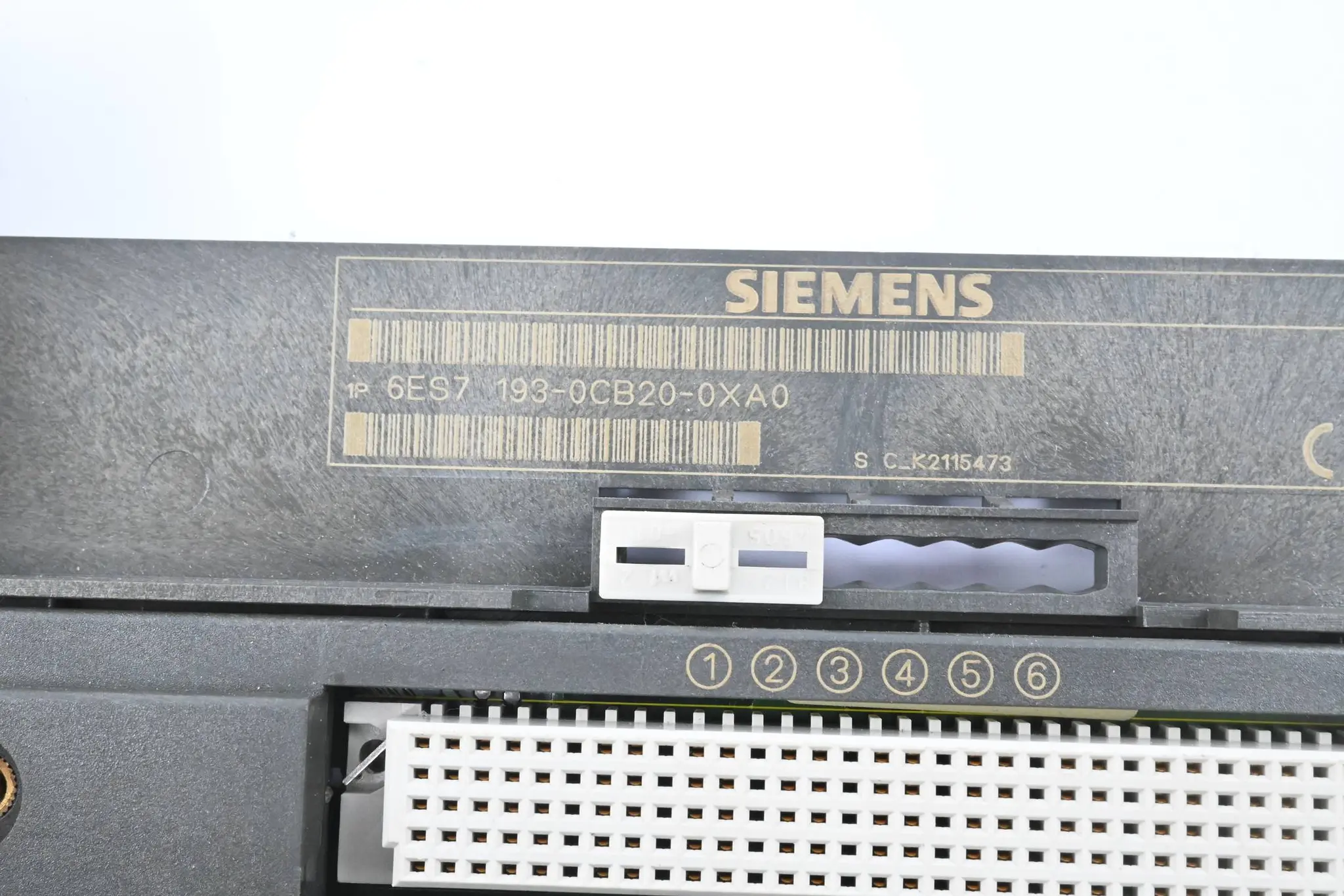 Produktfoto 1 von Siemens Simatic DP Terminalblock 6ES7193-0CB20-0XA0 ( 6ES7 193-0CB20-0XA0 )