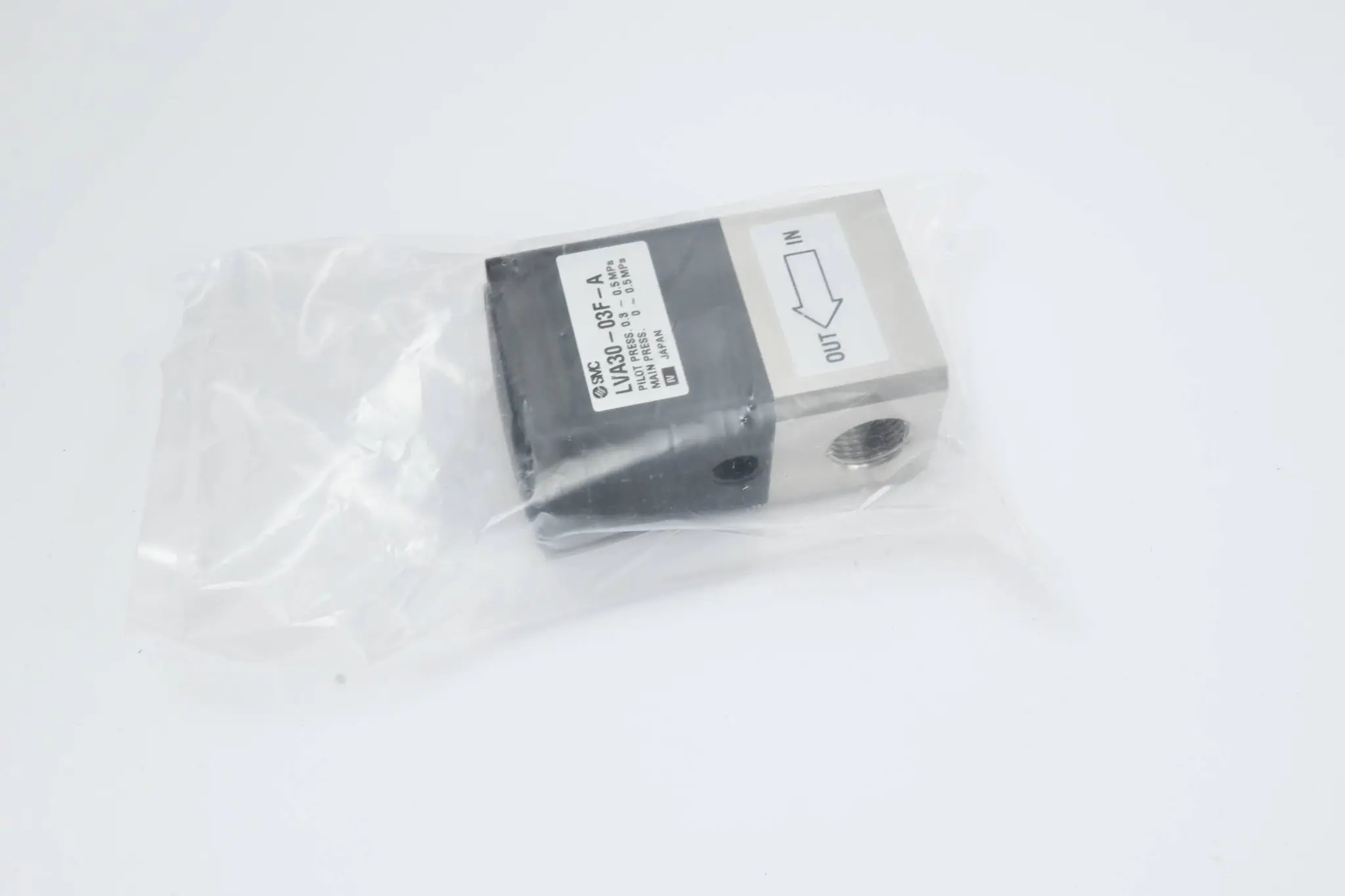 Produktfoto 1 von SMC Reinstmedien-Ventil für Chemikalien LVA30-03F-A ( )