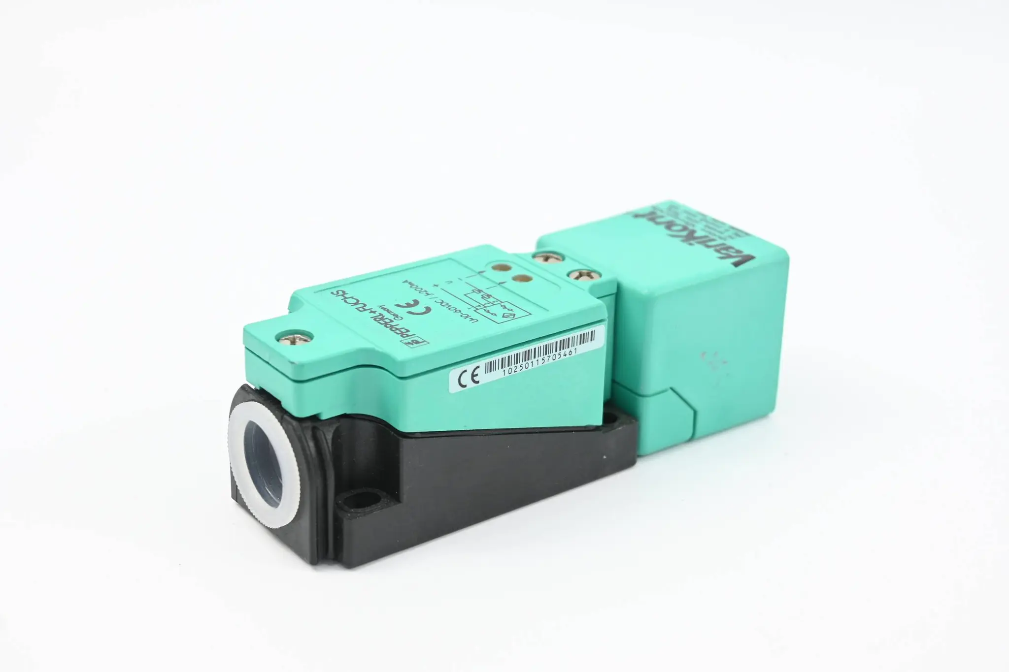 Produktfoto 1 von Pepperl+Fuchs Näherungsschalter NJ20+U1+A2 ( 30190S + 08272S + 84284 )