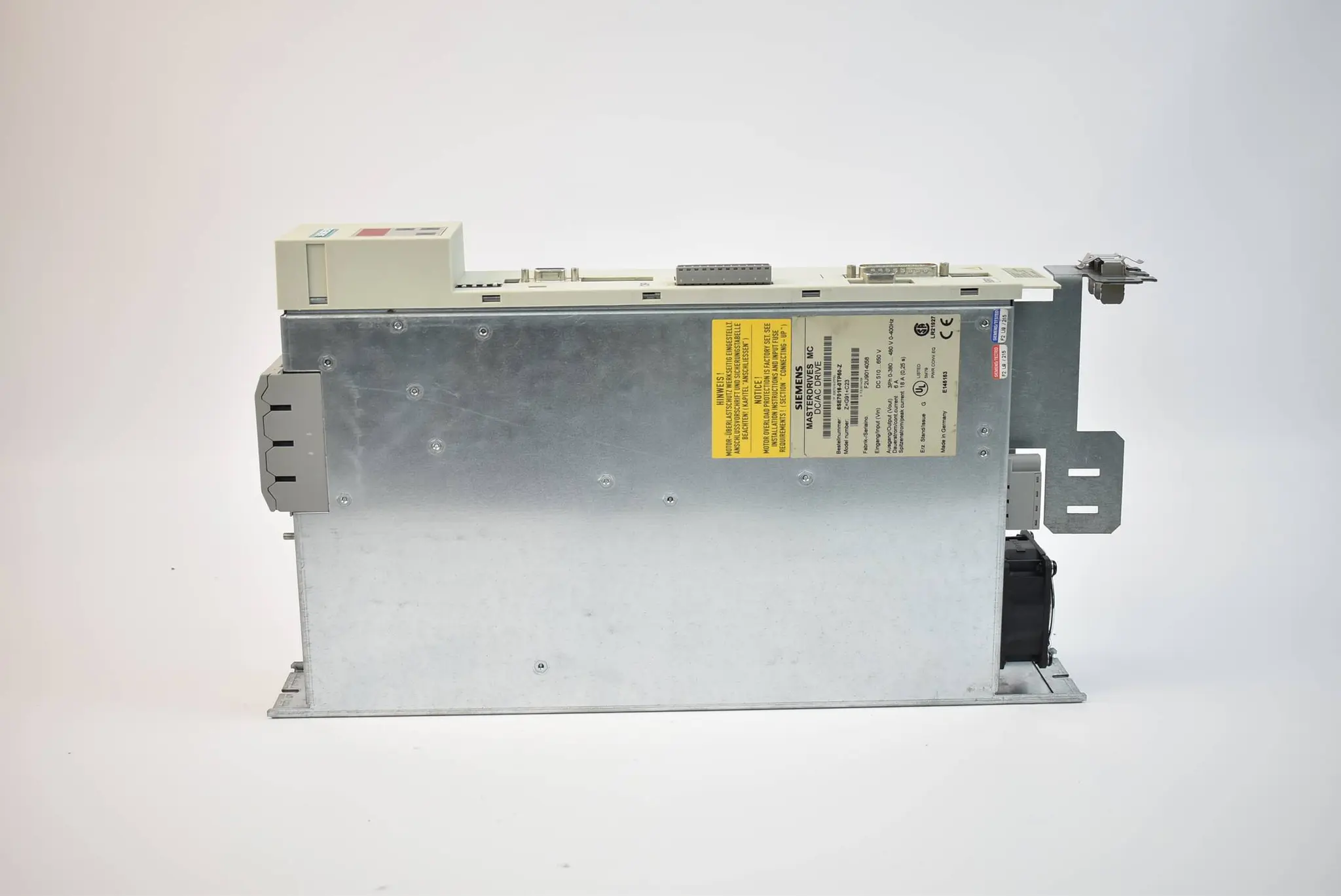 Produktfoto 1 von Siemens Masterdrives MC DC/AC Drive 6SE7016-0TP50-Z ( 6SE7 016-0TP50-Z ) E.G