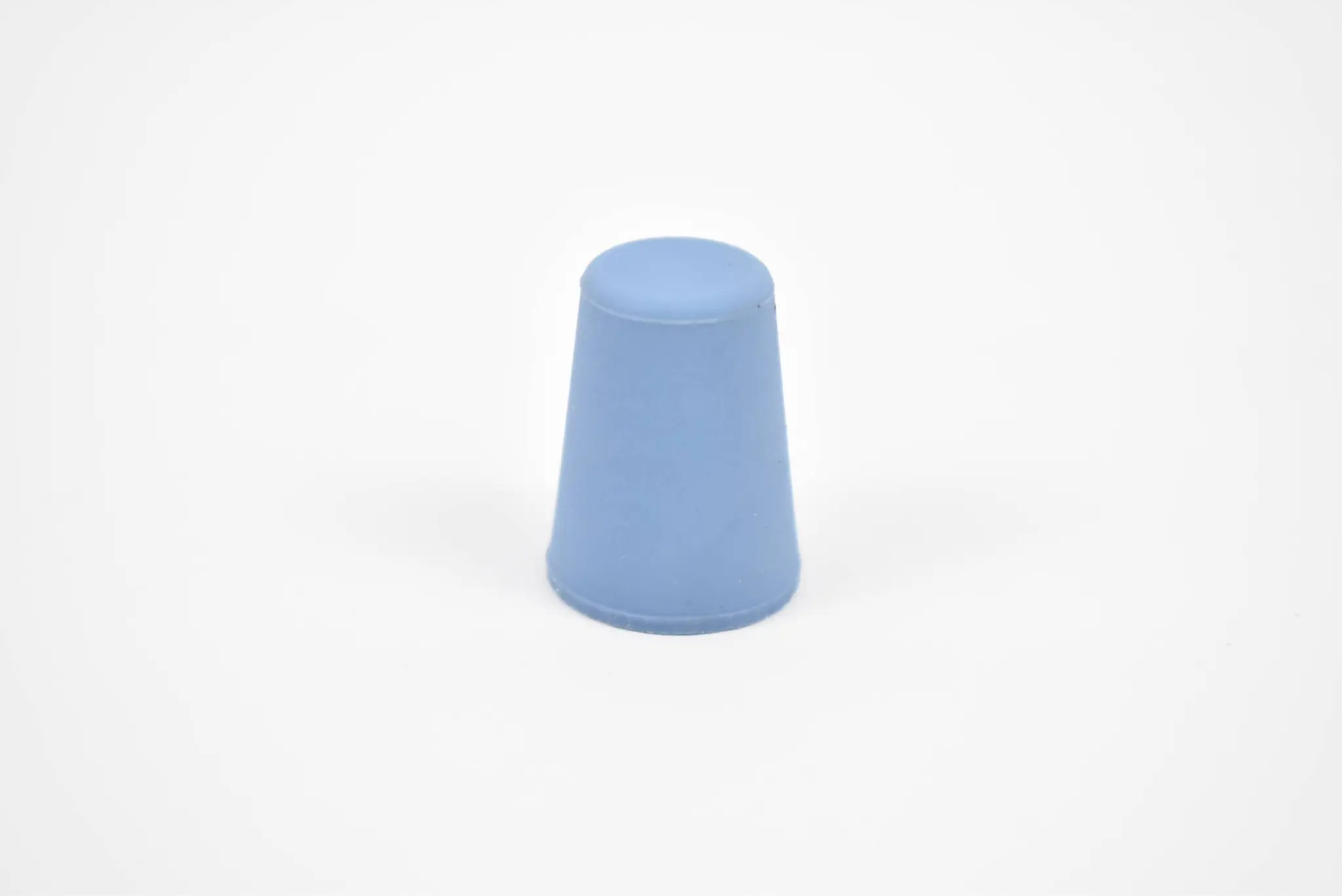 Produktfoto 1 von Gummistopfen blau D=10,5/14,5mm H=20mm ( VE 100 Stück )