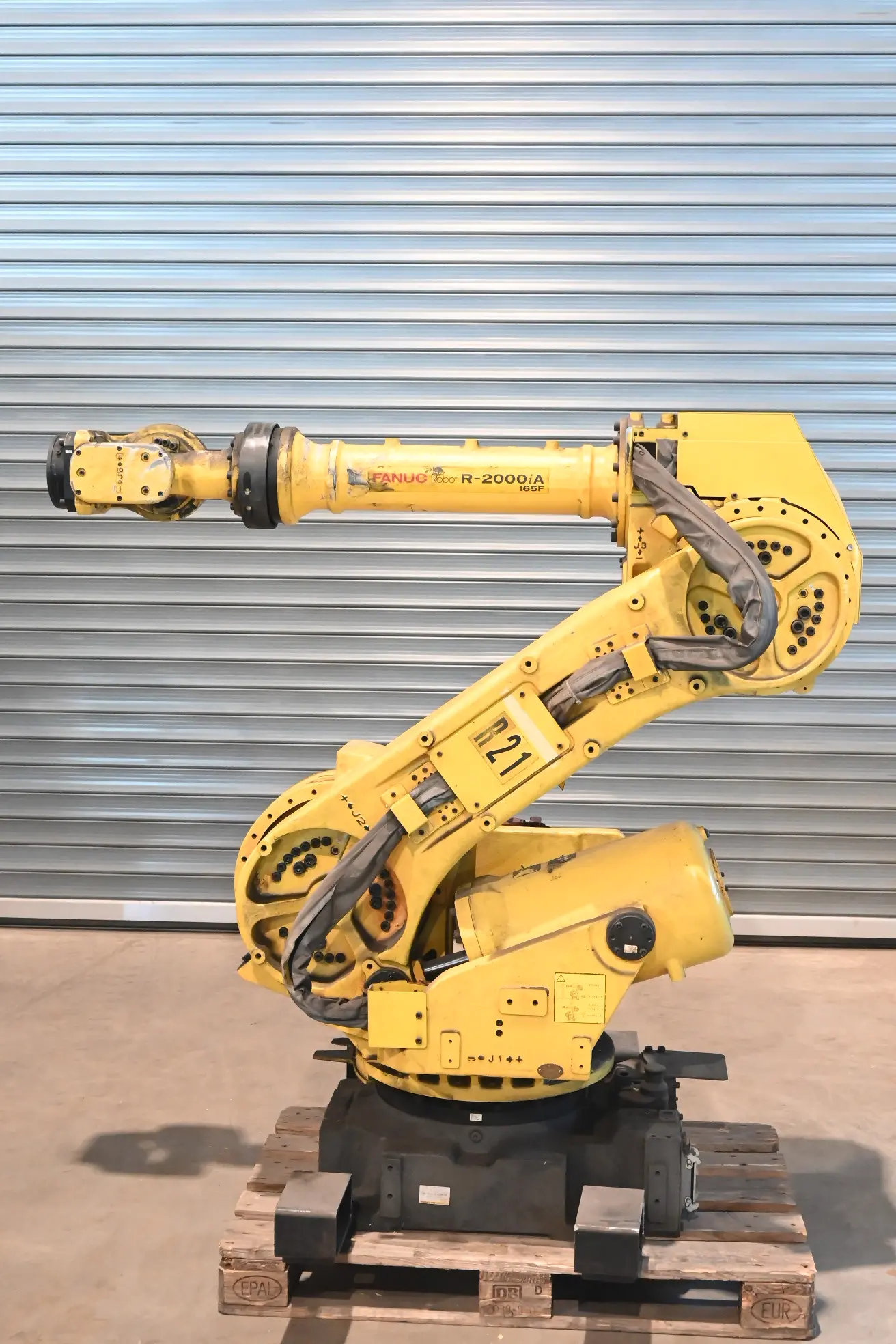 Produktfoto 1 von Fanuc Roboter R-2000iA/165F ( A05B-1324-B203 ) + R-J3iB ( A05B-2453-B252 )