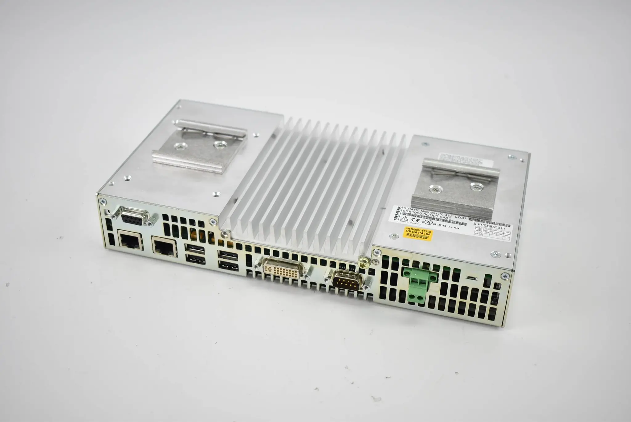 Produktfoto 1 von Siemens simatic microbox PC 6BK1 000-5CU00-0AA0 ( 6BK1000-5CU00-0AA0 )