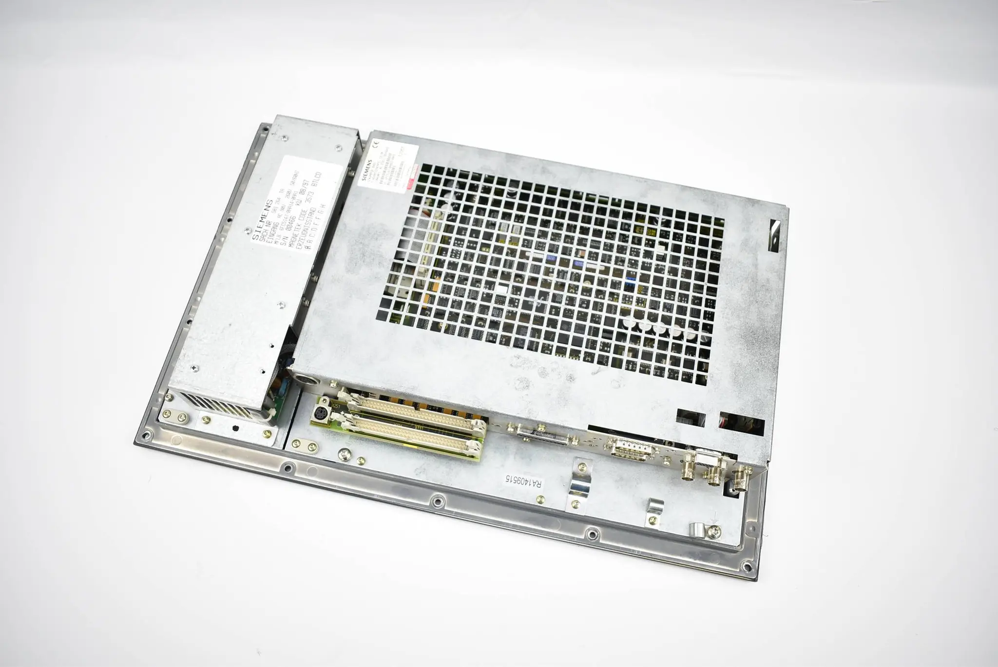 Produktfoto 1 von Siemens Sinumerik Flachbedientafel 6FC5103-0AB03-0AA2 ( 6FC5 103-0AB03-0AA2 ) D