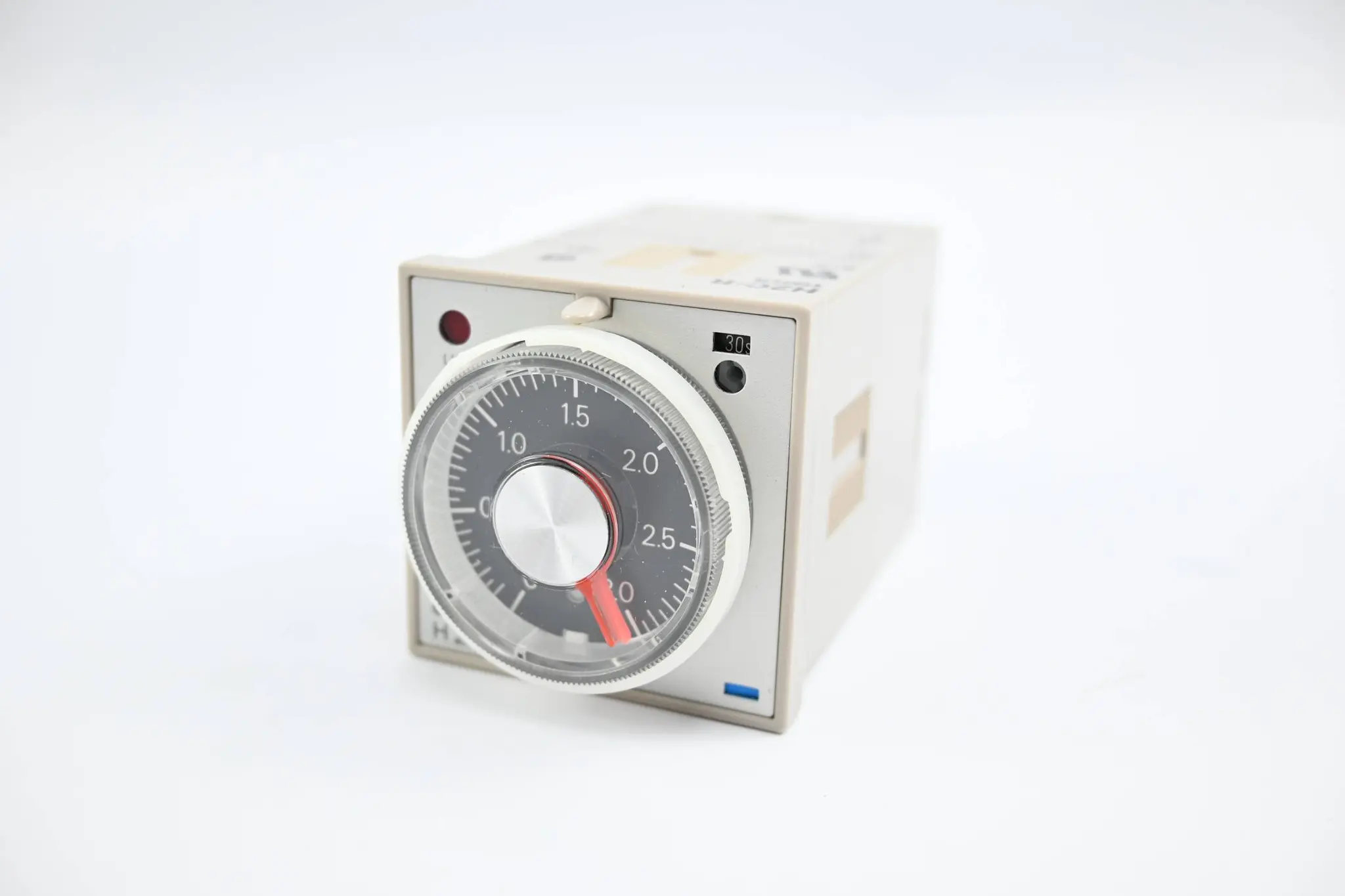 Produktfoto 1 von Omron Timer 30s-30h 110 VAC ( H2C-RA )