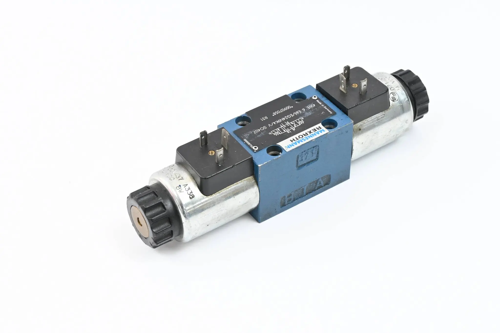 Produktfoto 1 von Rexroth Wegeschieberventil 4WE6E61/EG24N9K4/VSO407 R900907058