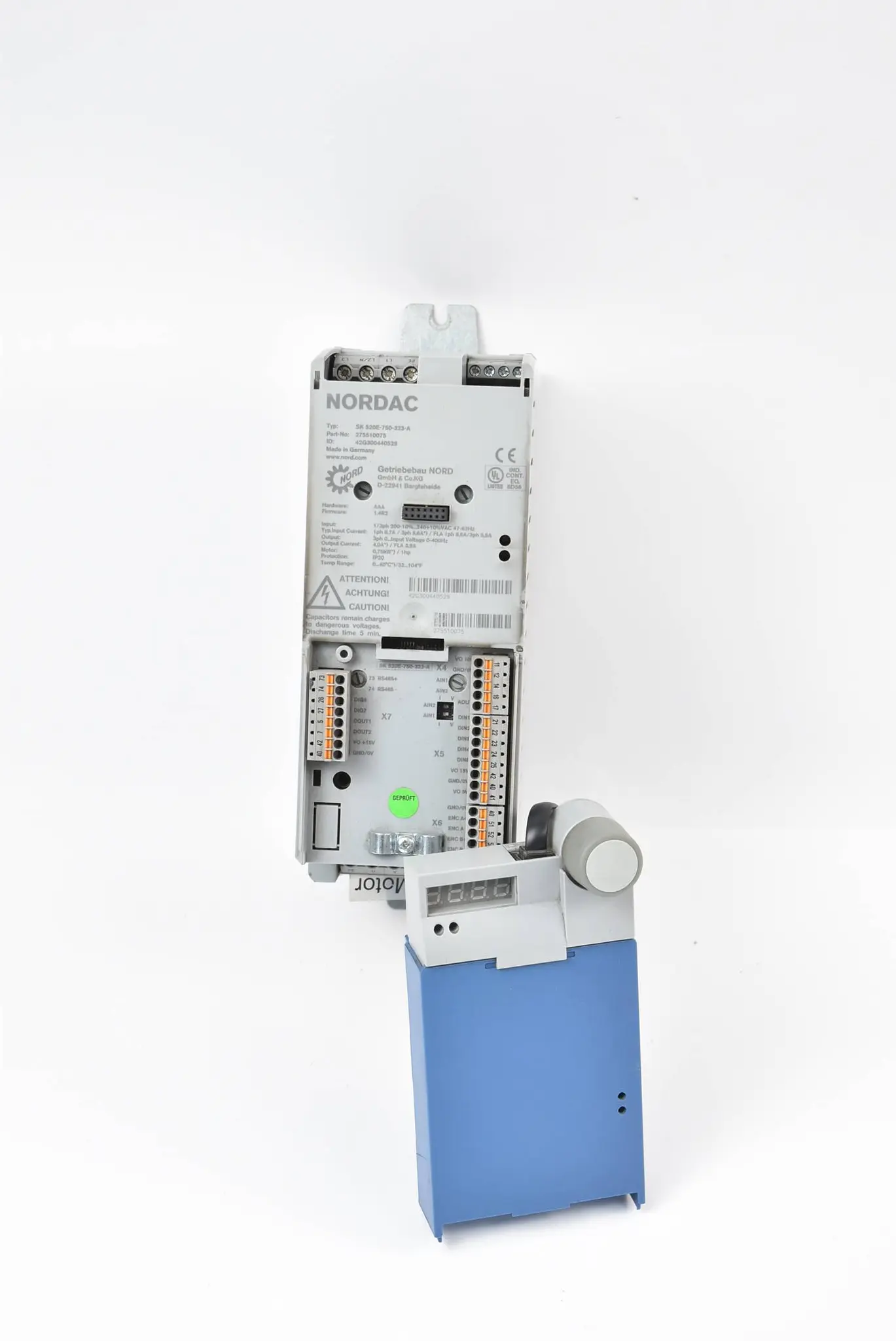 Produktfoto 1 von Nordac Umrichter 200-240VAC 3,9A 0,75kW  SK 520E-750-323-A ( 275510075 )