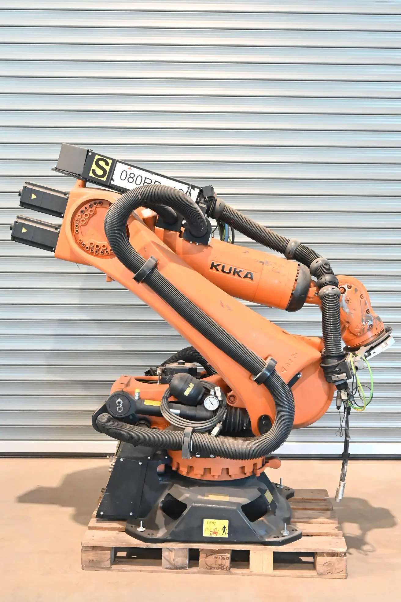 Produktfoto 1 von Kuka Industrieroboter KR270 R2700 Ultra ( 10014479 ) + Kuka KRC4 ( 11013095 )