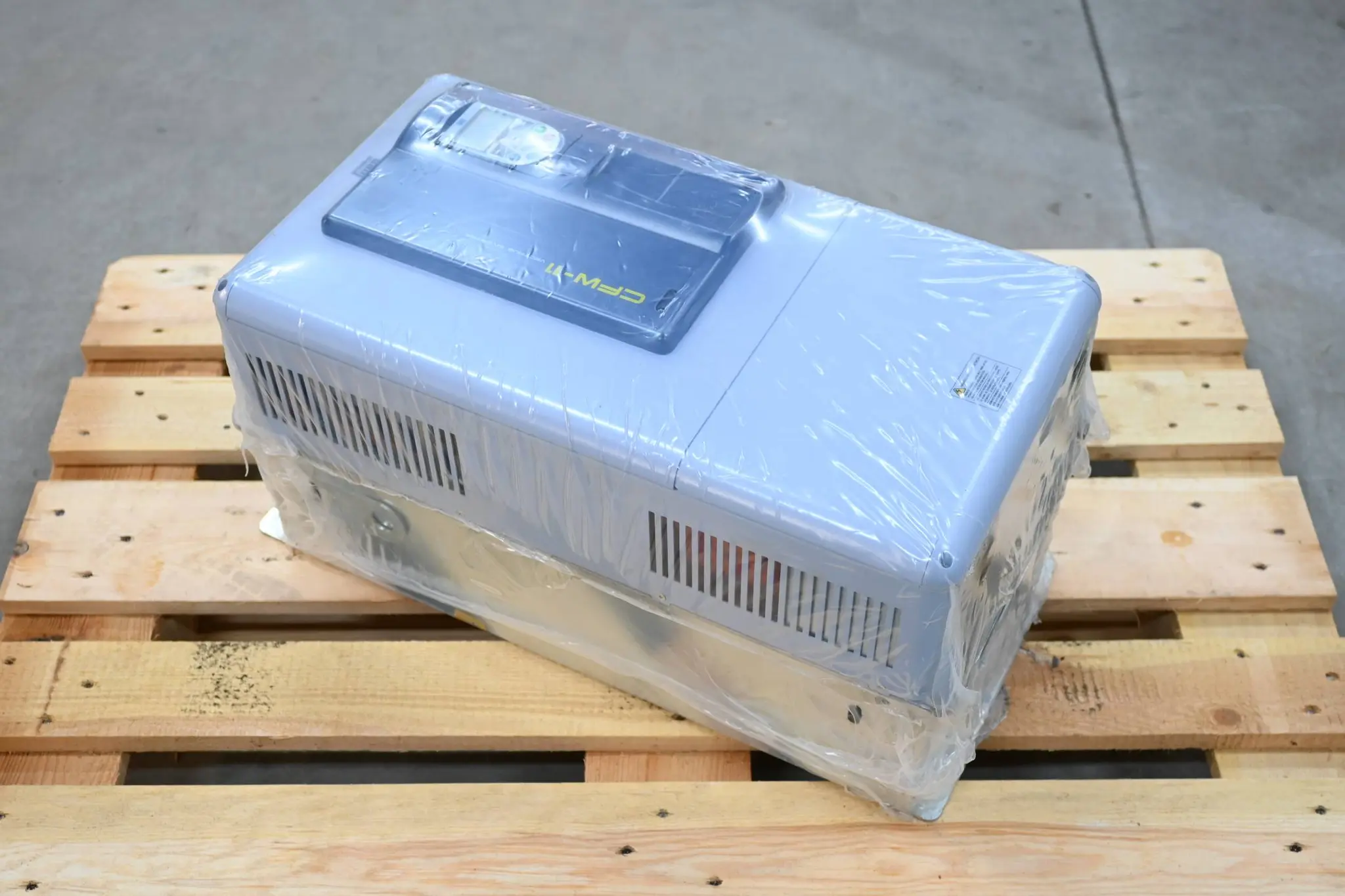 Produktfoto 1 von WEG CFW-11 Vectrue Inverter EUCFW110105T4SZ ( 11129036 )