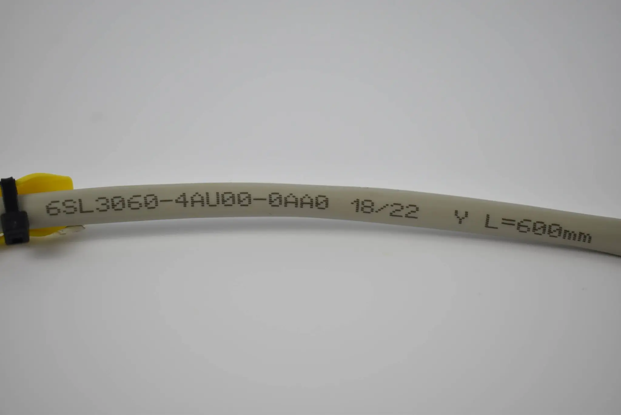 Produktfoto 1 von Siemens sinamics Drive-CLiQ Leitung 6SL3 060-4AU00-0AA0 ( 6SL3060-4AU00-0AA0 )