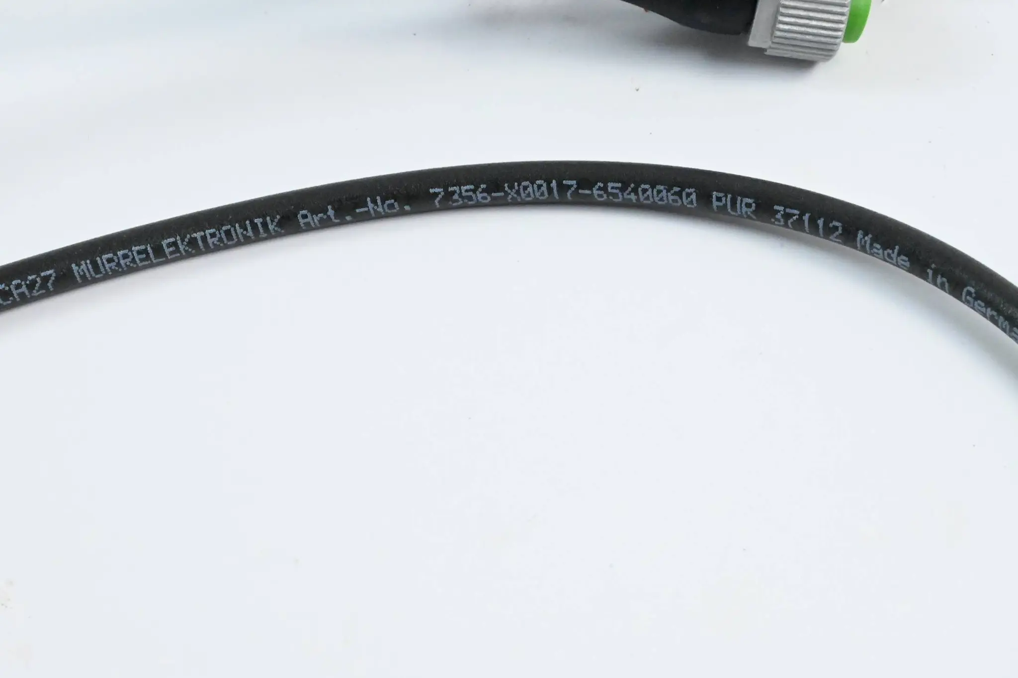 Produktfoto 1 von Murr Elektronik T-Stück M12 St. 0° / 2x M12 Bu. 0° mit Kabel 7356-X0017-6540060