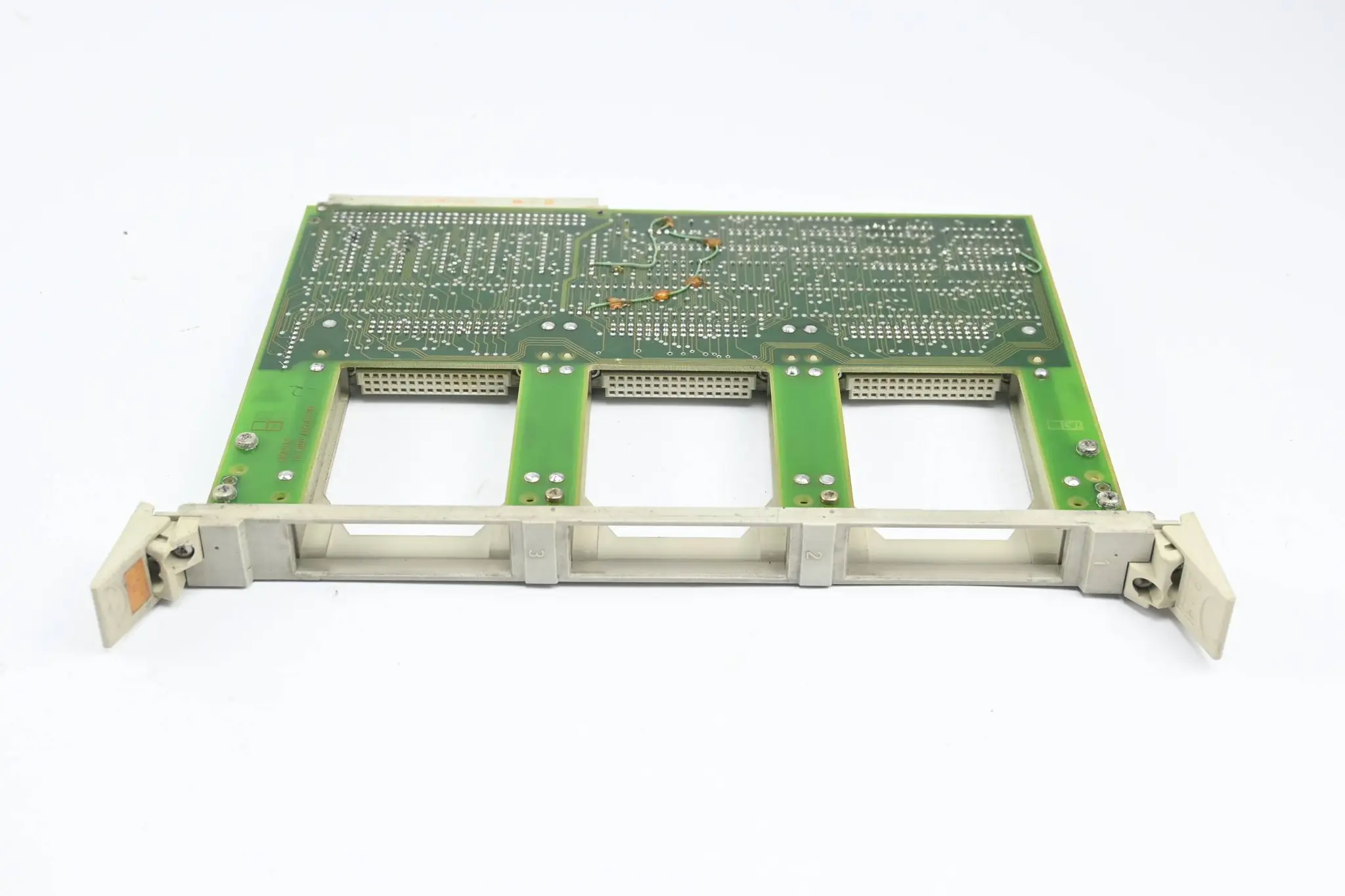 Produktfoto 1 von Siemens Sinumerik Speichergrundbaugruppe 6FX1120-7BA01 ( 6FX1 120-7BA01 )