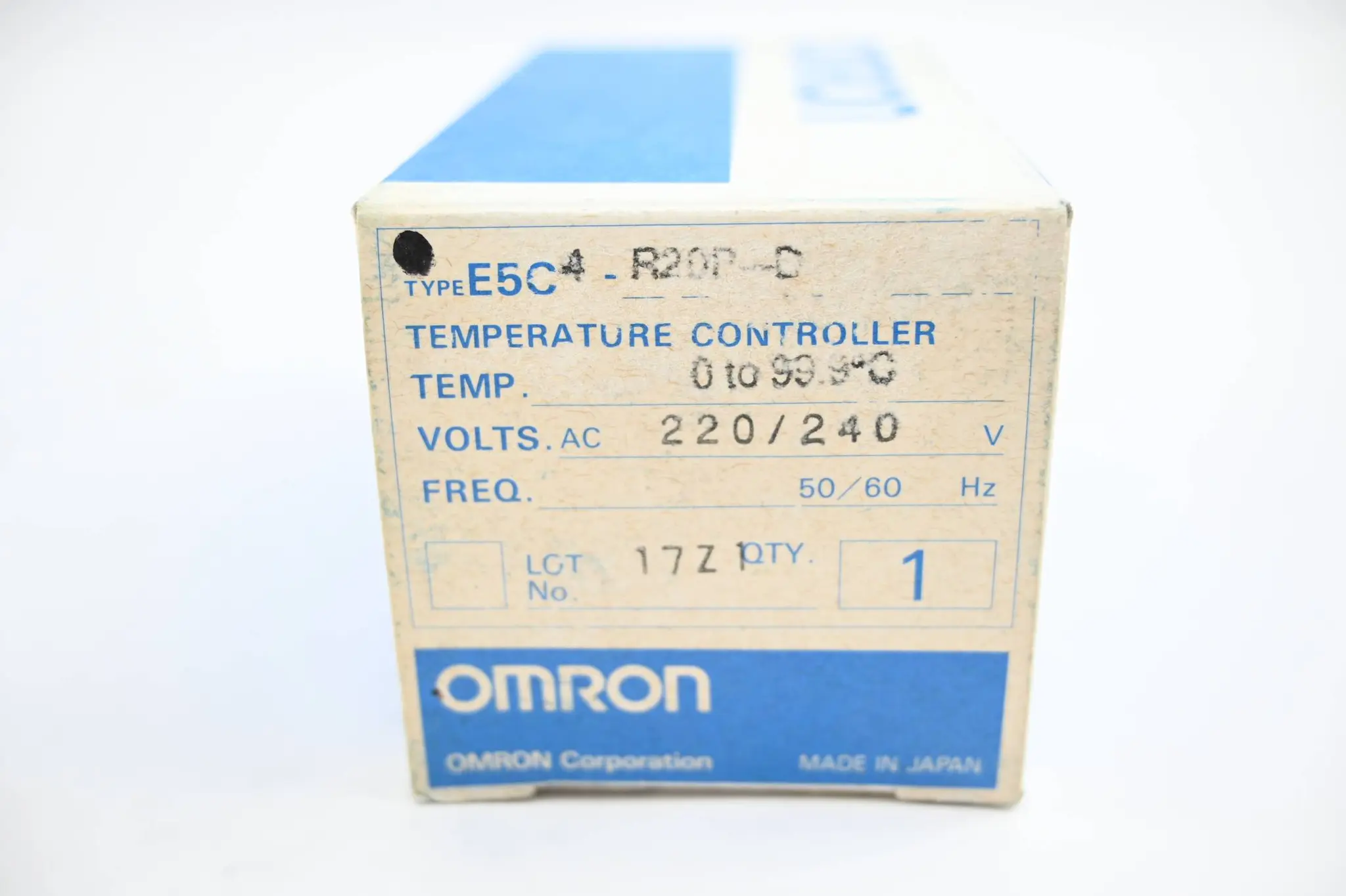 Produktfoto 1 von Omron Temperatur Controller 0-99.9 °C 220/240 VAC ( E5C4-R20P-D )