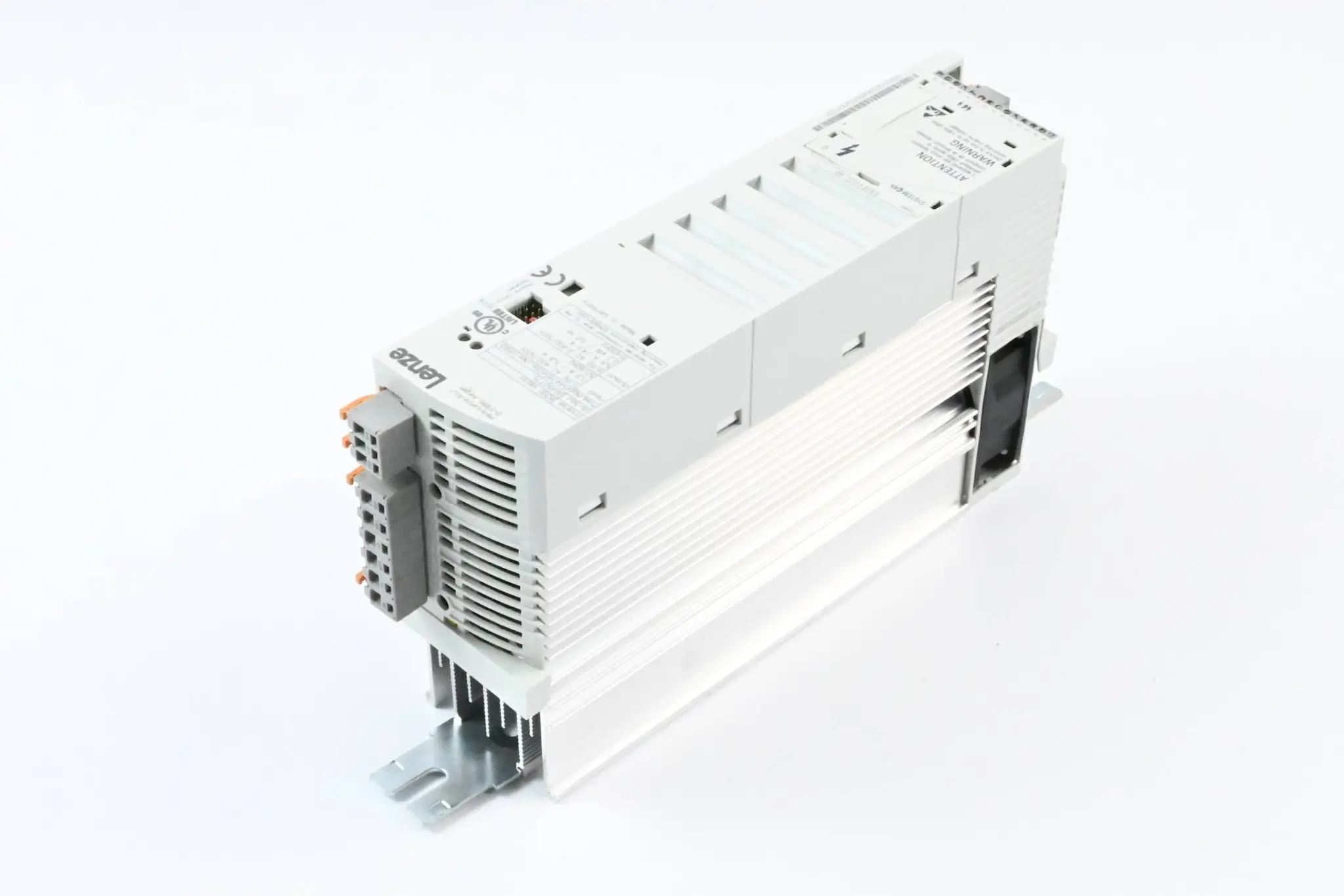 Produktfoto 1 von Lenze 8200 Vector Frequenzumrichter E82EV222_4B C ( 00450775 ) inkl. E82ZAFC