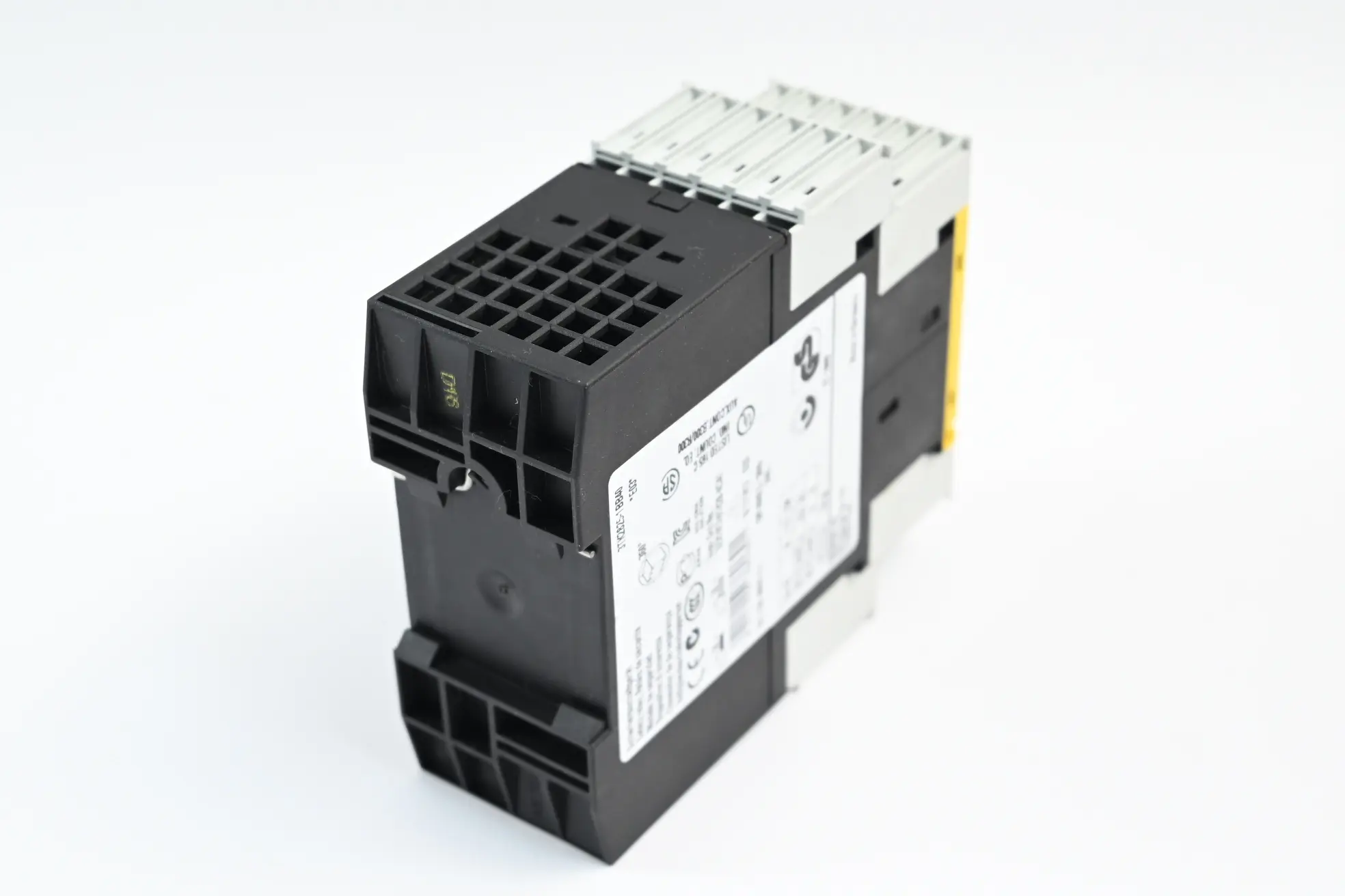 Produktfoto 1 von Siemens Sirius Sicherheitsschaltgerät 3TK2825-1BB40 ( 3TK2 825-1BB40 )
