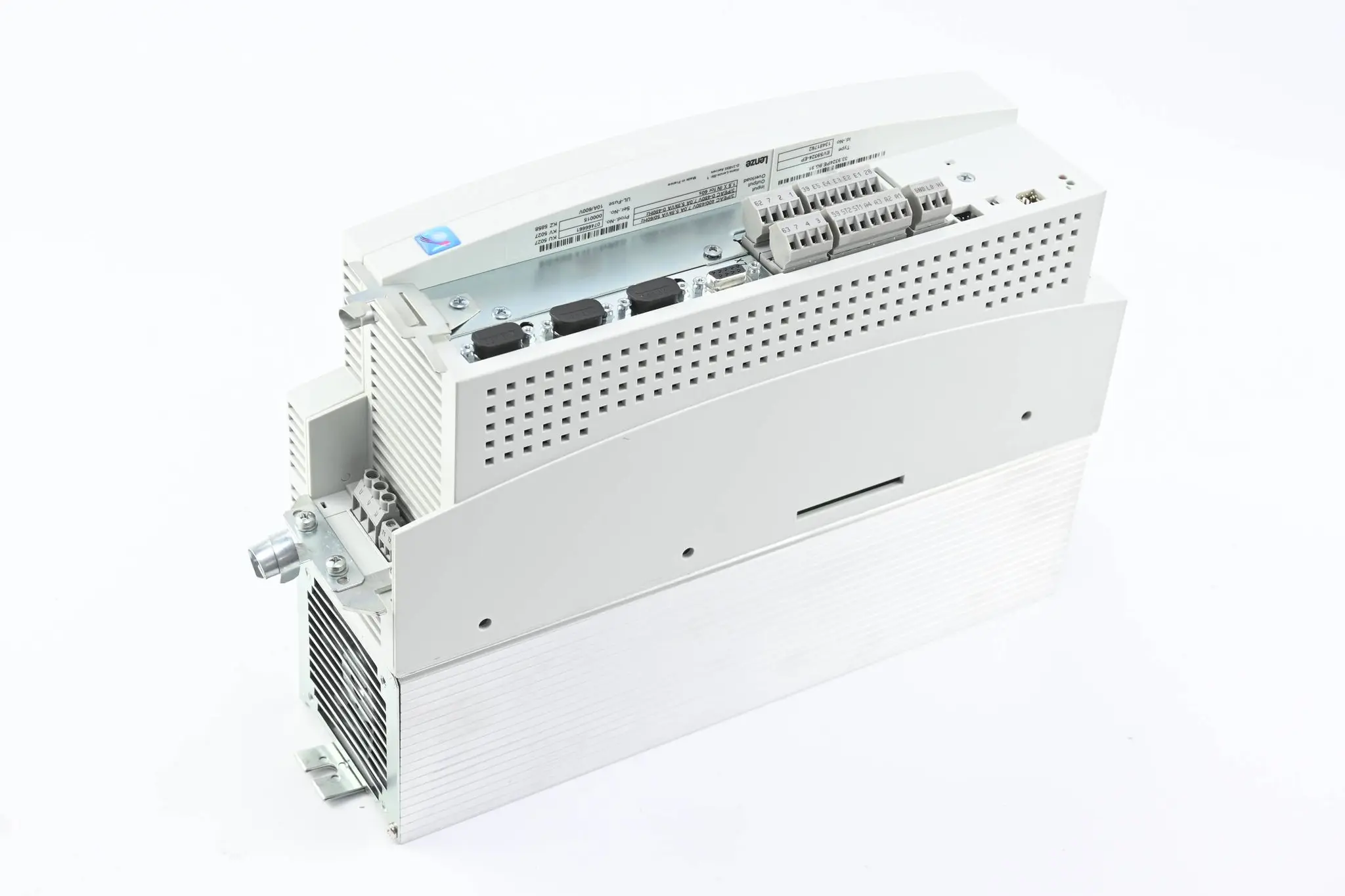 Produktfoto 1 von Lenze Frequenzumrichter EVS9324-EP ( 13481762 ) 33.9324PE.8G.91.
