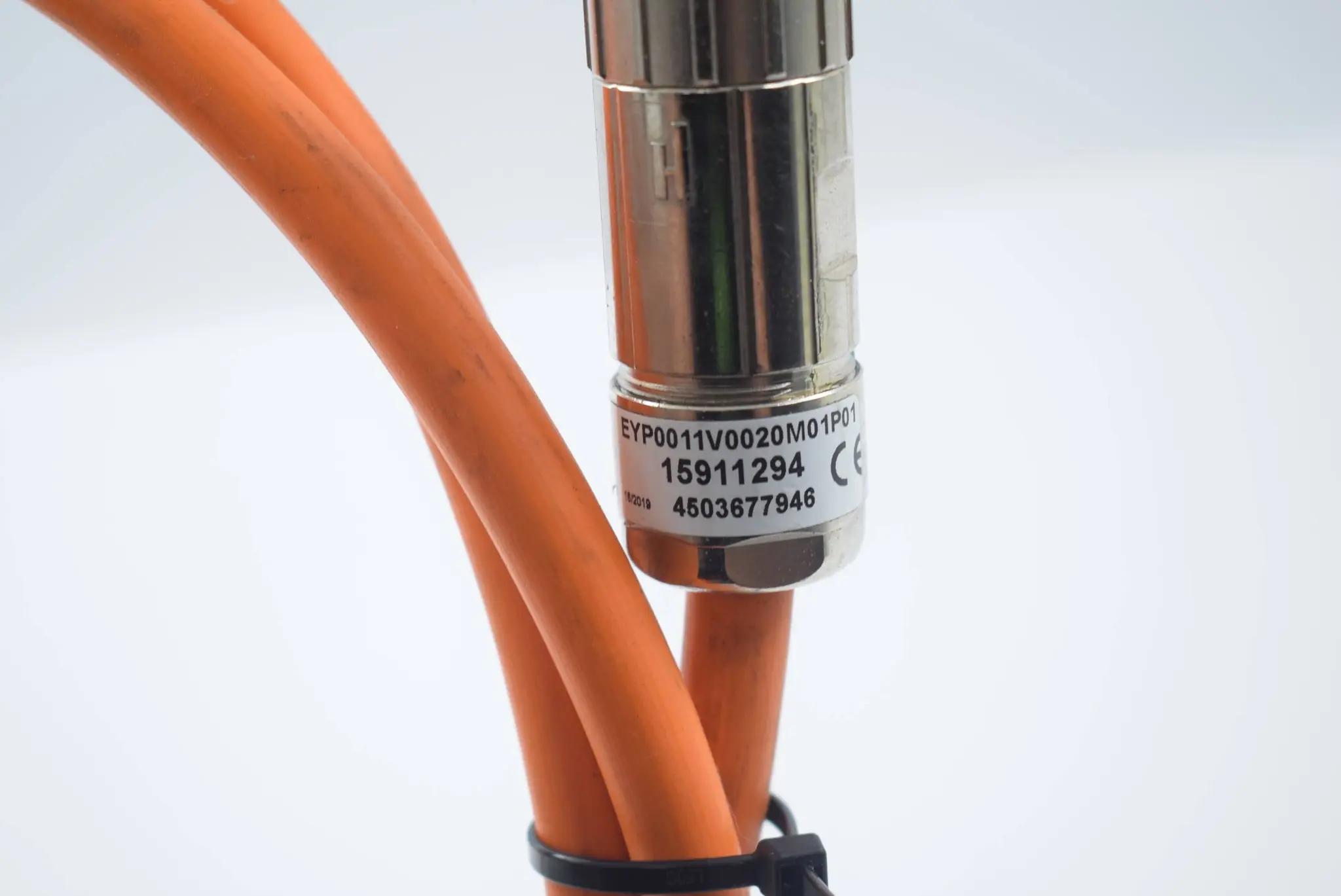 Produktfoto 1 von Lenze Motorkabel EYP0011V0020M01P01 4x1,5+2x0,5 mm² ( 15911294 ) 13472806