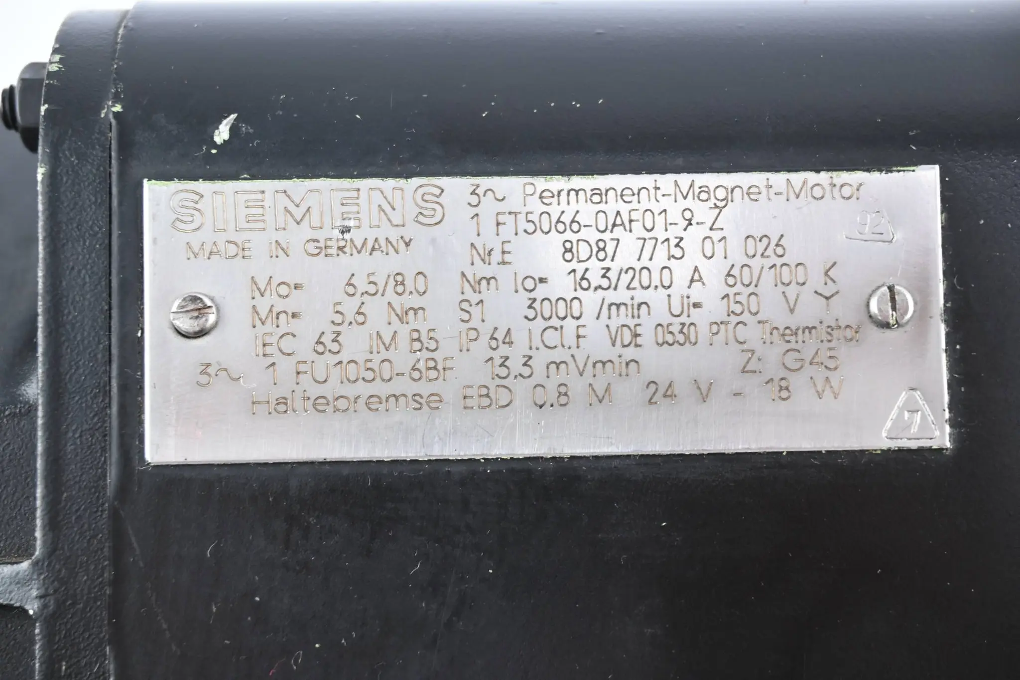 Produktfoto 1 von Siemens Permanent Magnet Motor 1FT5066-0AF01-9-Z ( 1FT5 066-0AF01-9-Z ) Z= G45