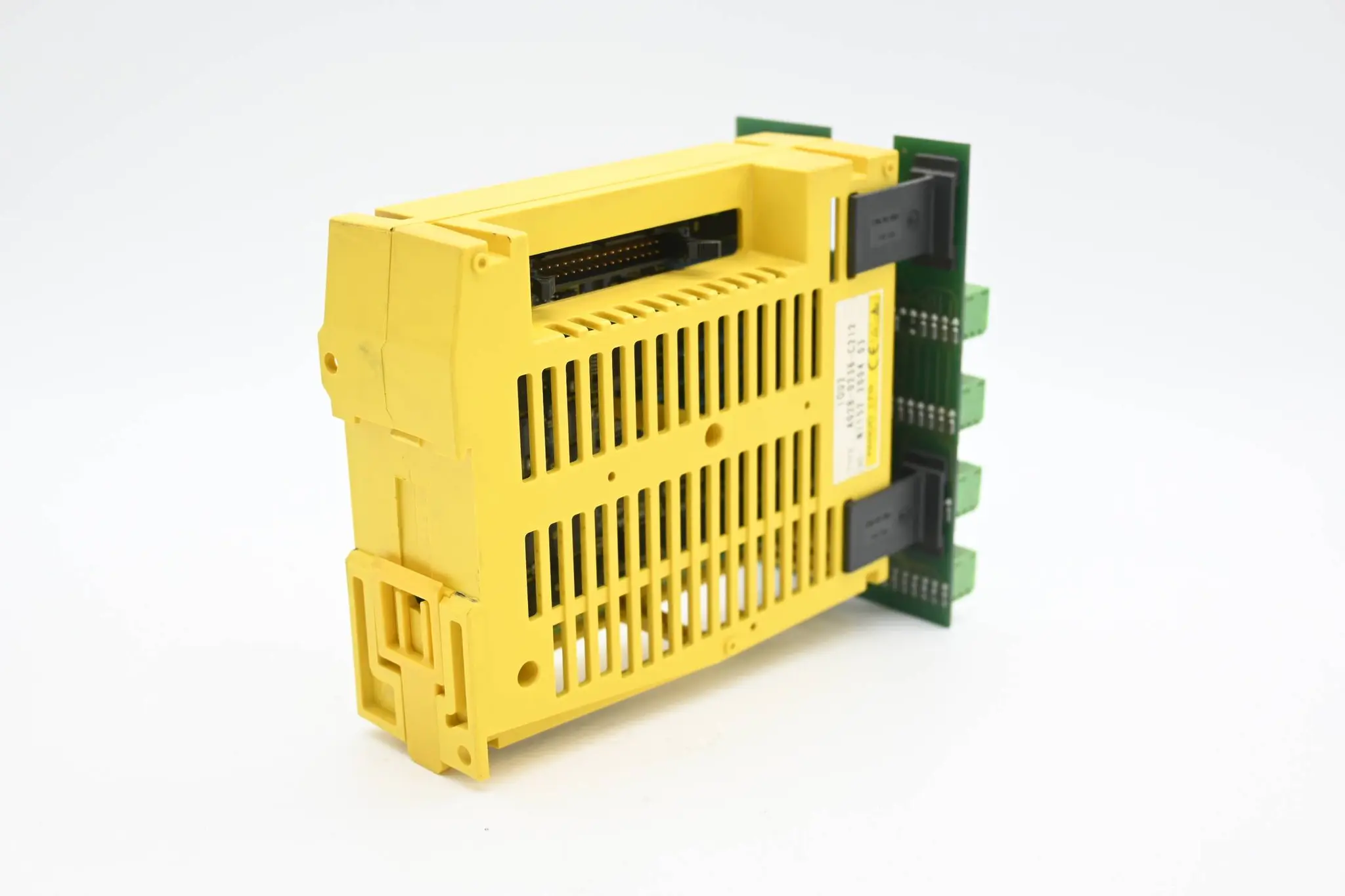 Produktfoto 1 von Fanuc IOU2 Basismodul  A02B-0236-C212 + Murr Elektronik Basismodul 546303