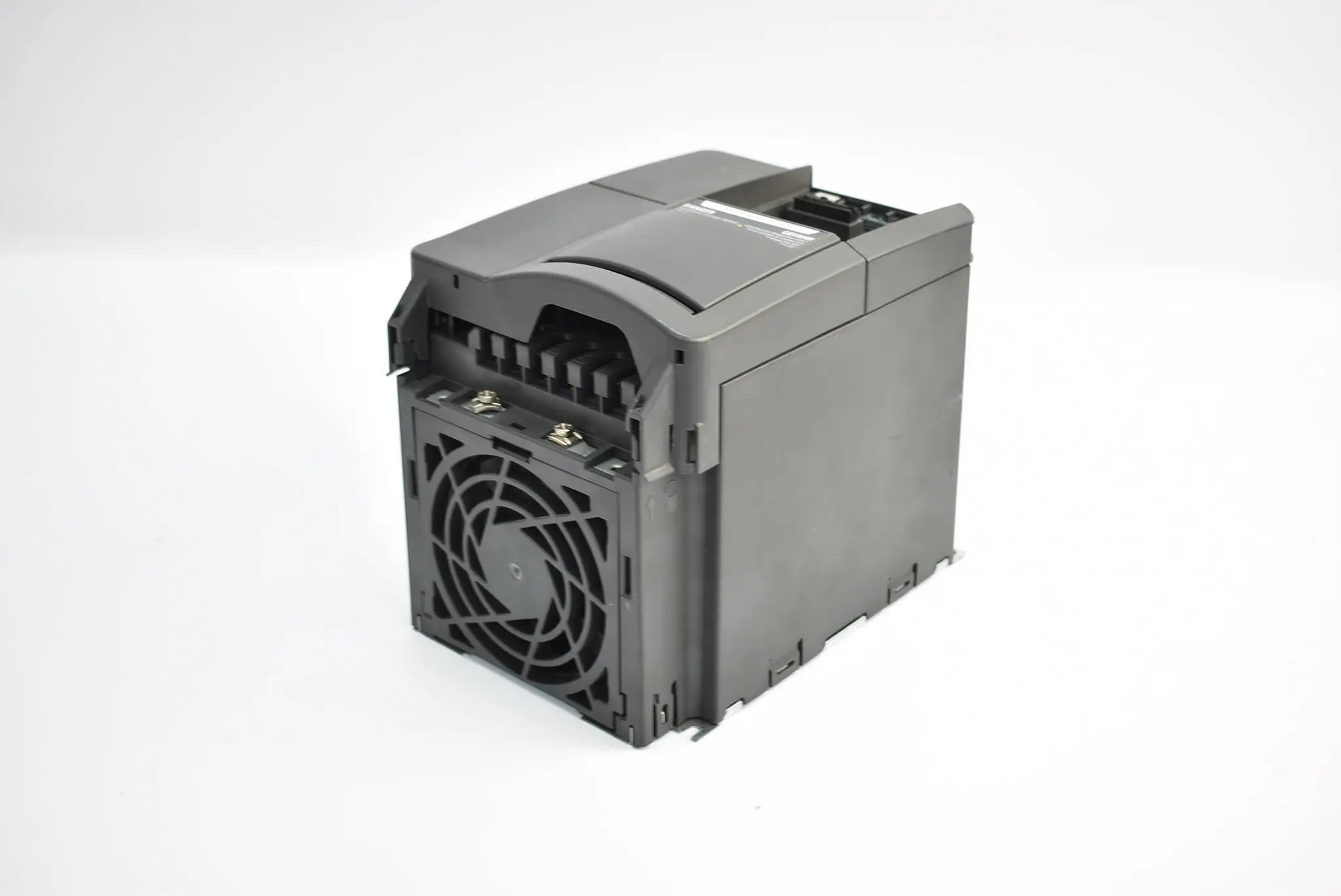 Produktfoto 1 von Siemens Micromaster 420 6SE6 420-2UD24-0BA1 ( 6SE6420-2UD24-0BA1 ) E02/1.2
